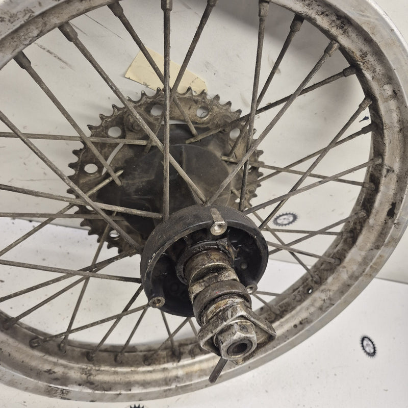roue arriere ktm 125 gs en l'état-4