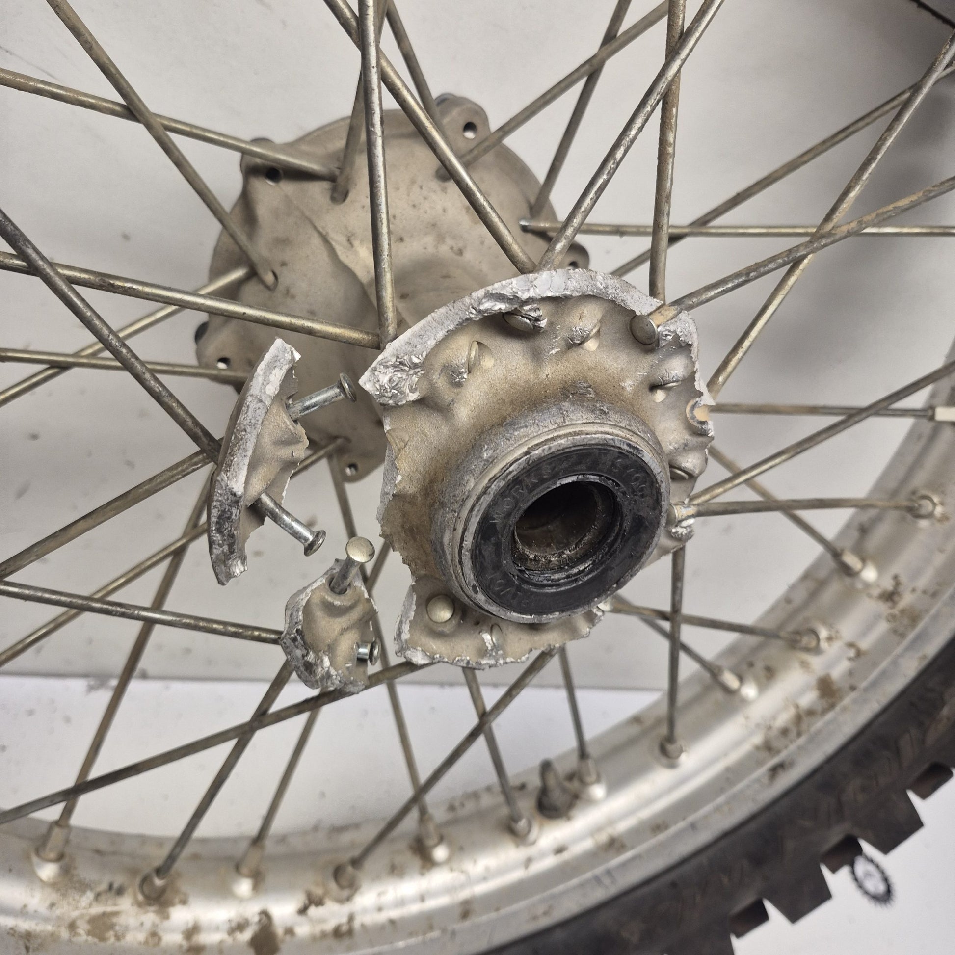 roue arriere en l'état yamaha 250 yzf 2006-2