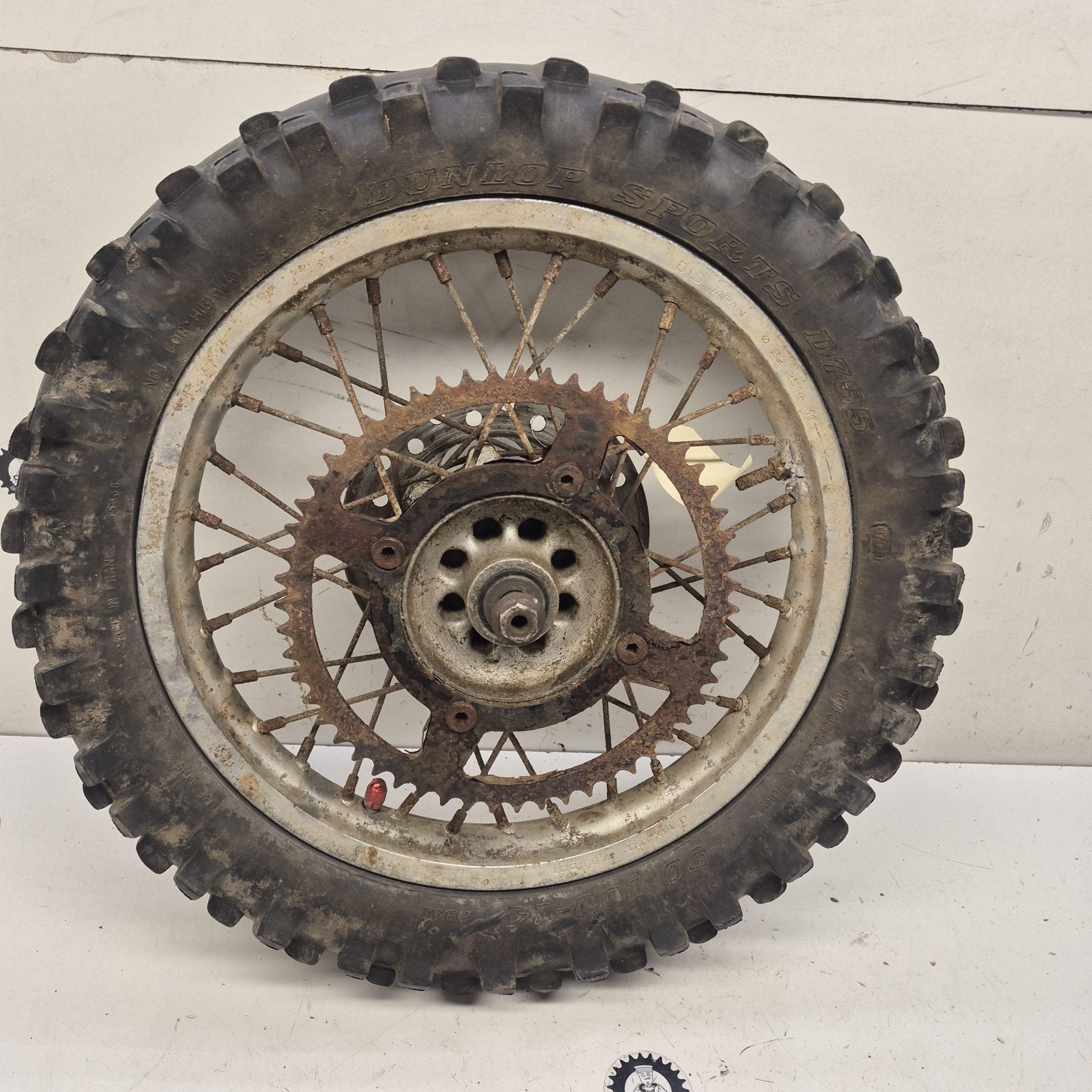 roue arriere honda 82 cr en l'état