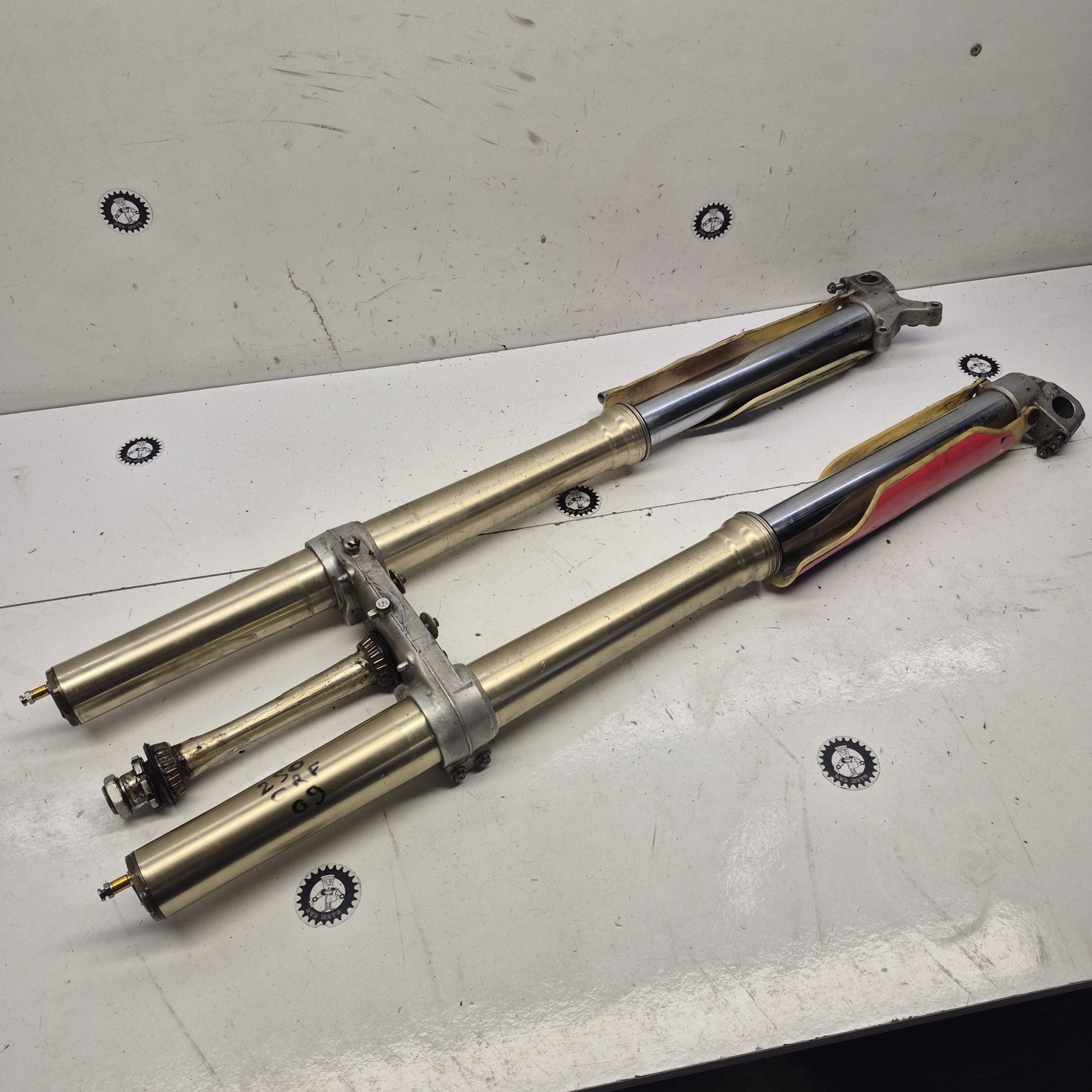 fourche honda 250 crf 2009