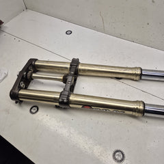 fourche yamaha 450 yzf 2011-6