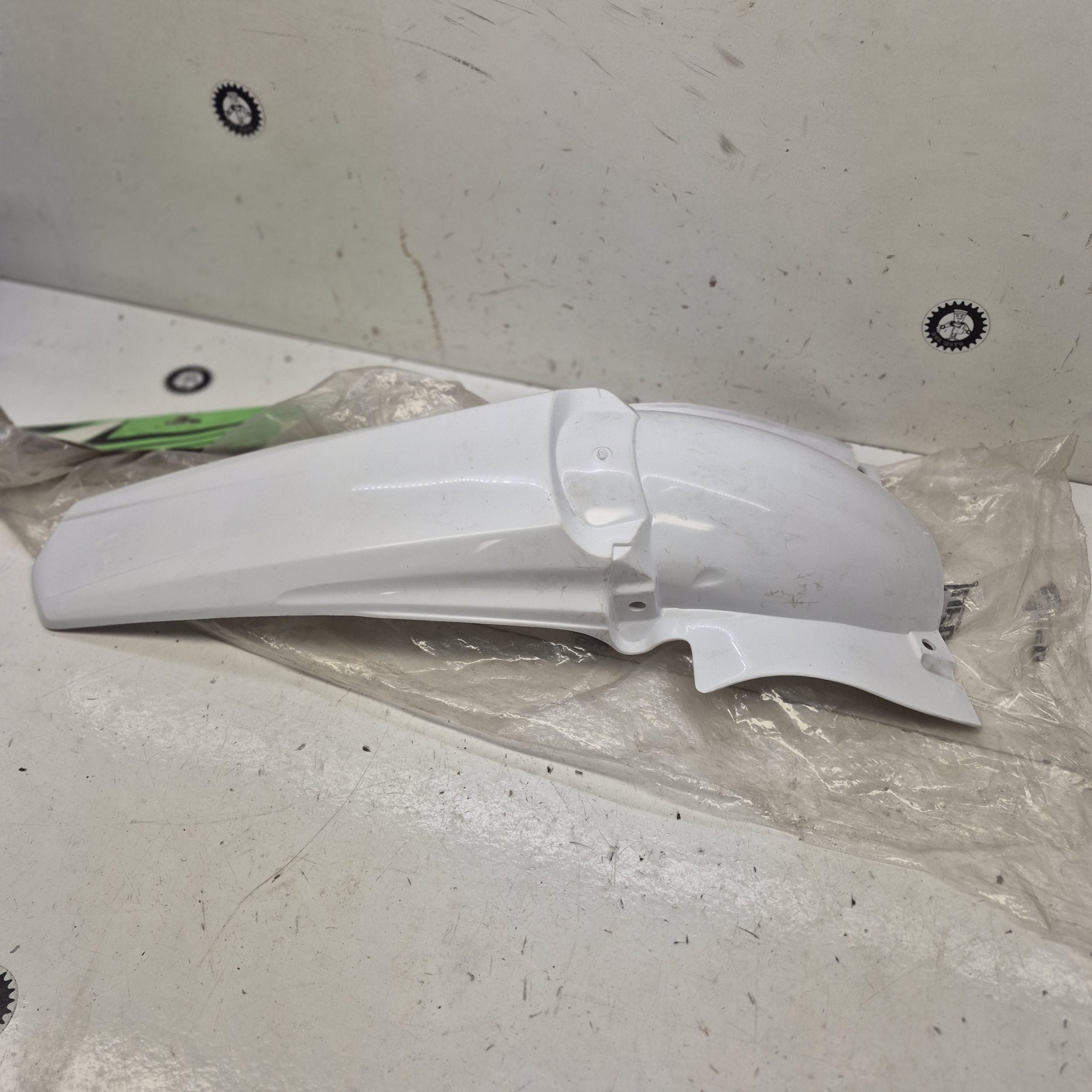 garde bour arriere neuf yamaha 250 450 yzf 06-09