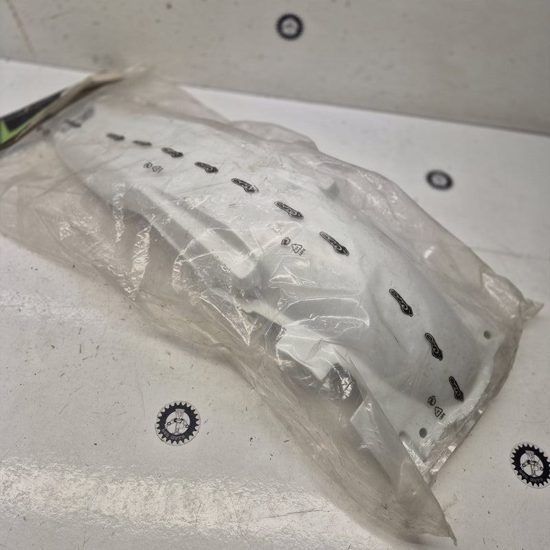 garde boue arriere neuf  suzuki 450 rmz 05-07-1