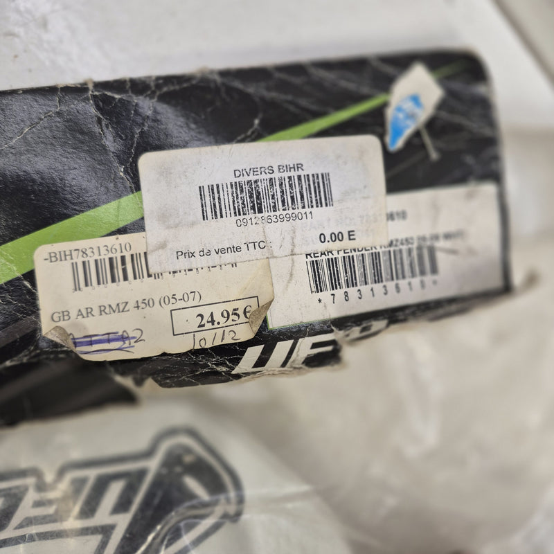 garde boue arriere neuf  suzuki 450 rmz 05-07-2