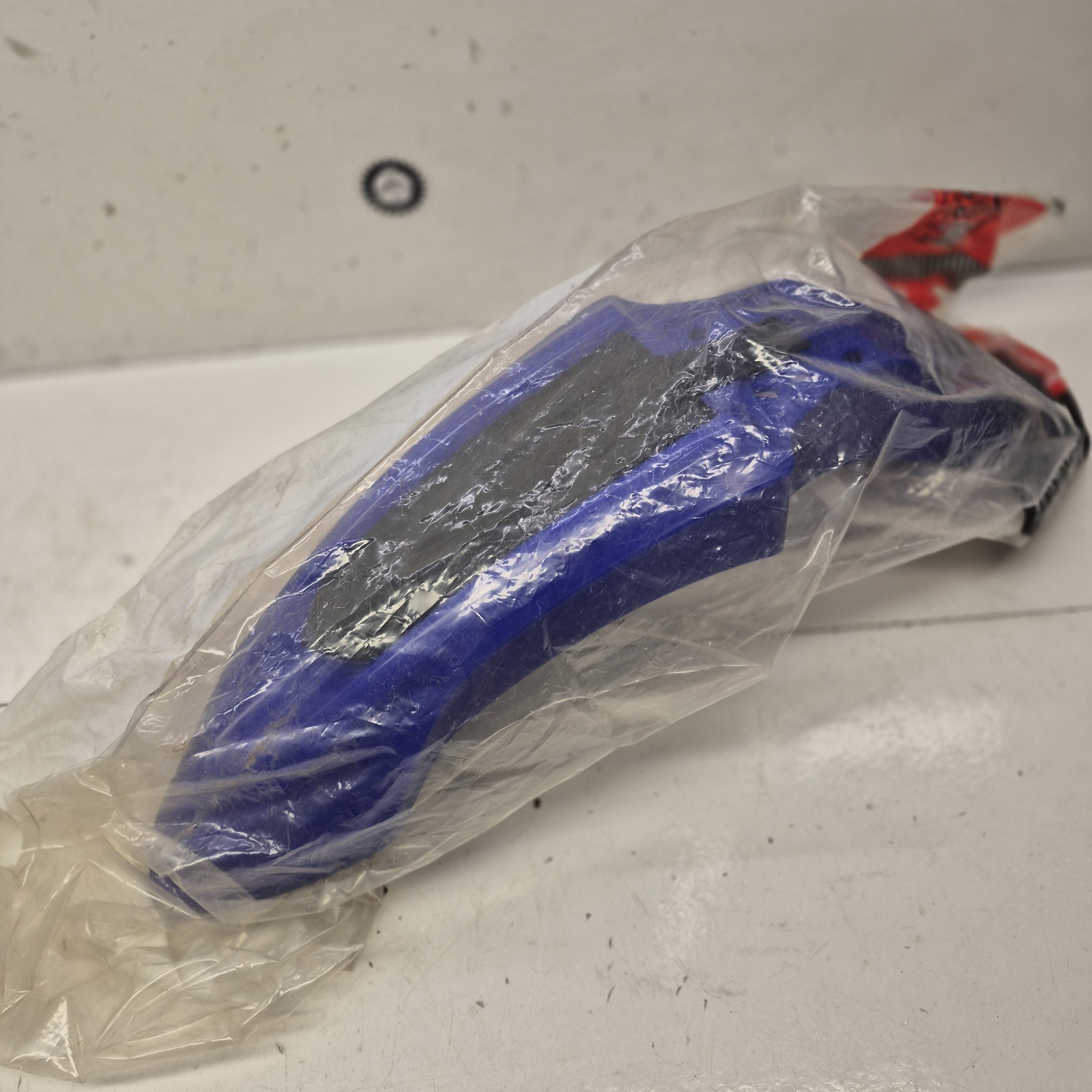 garde boue avant supermotard neuf