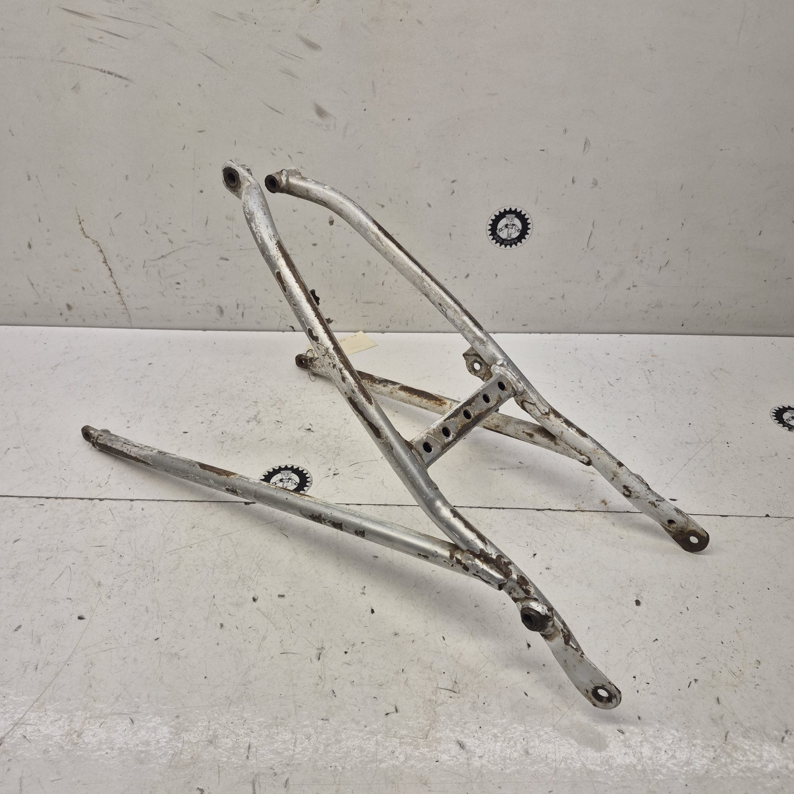 boucle arriere en l'état honda 80 cr 1998