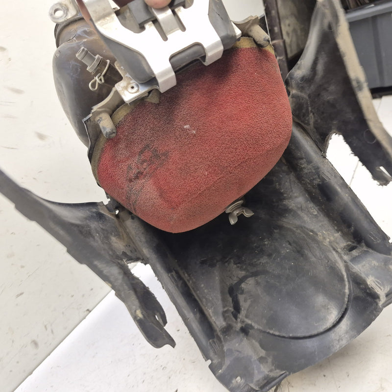 boite a air honda 250 crf en l'état 2010-2013-3