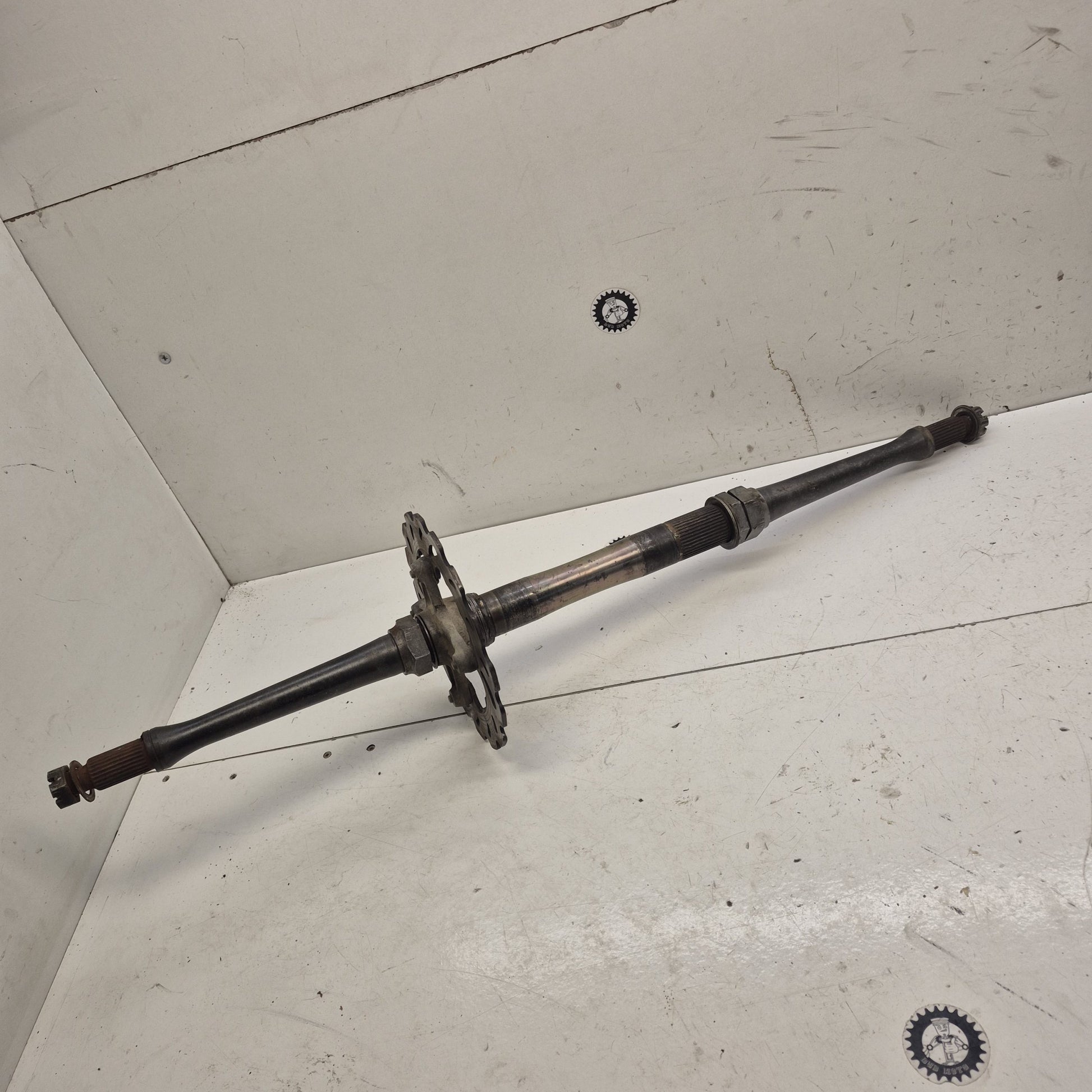arbre de roue arriere suzuki 400 ltz-1