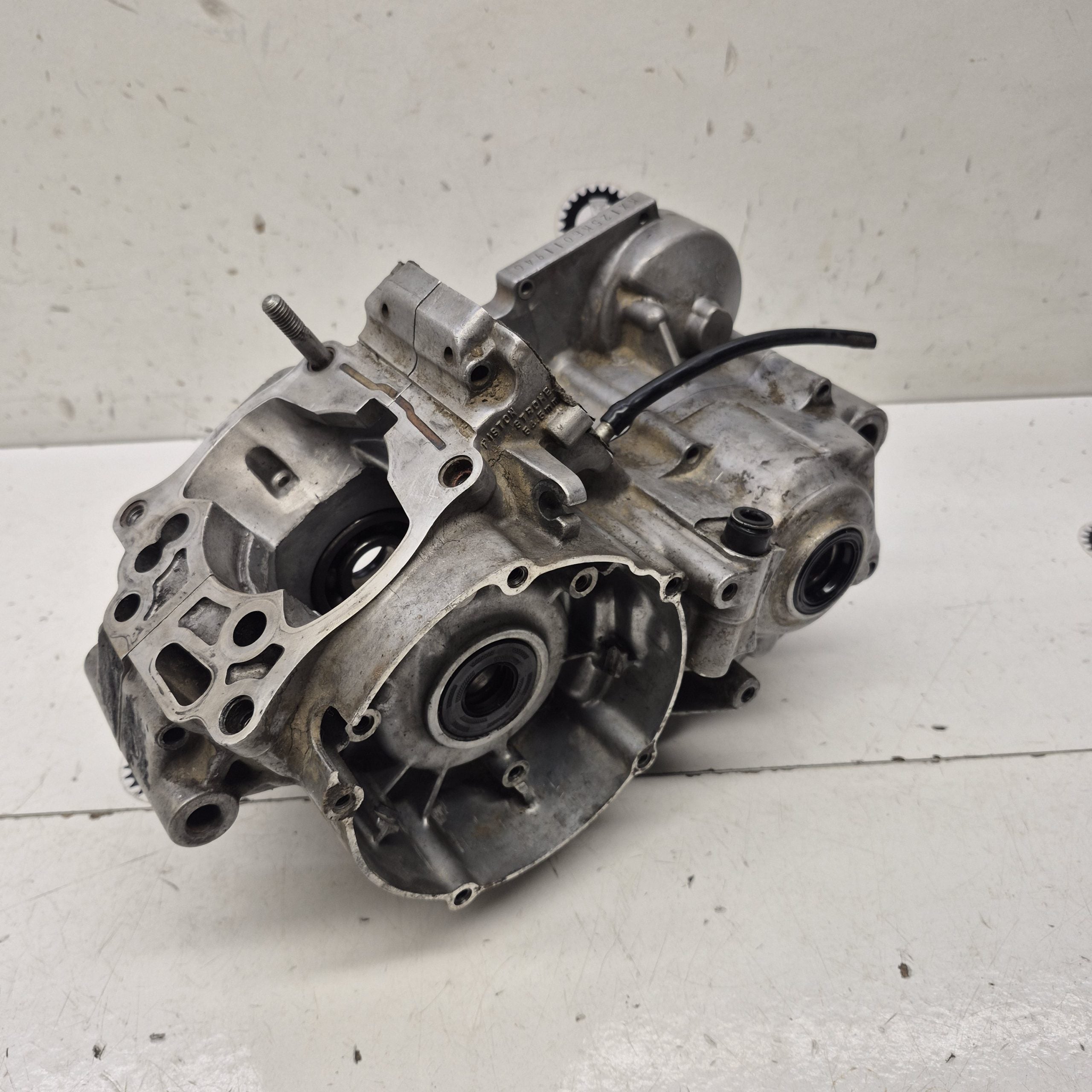 carters moteur kawasaki 125 kx 1998 en l'état