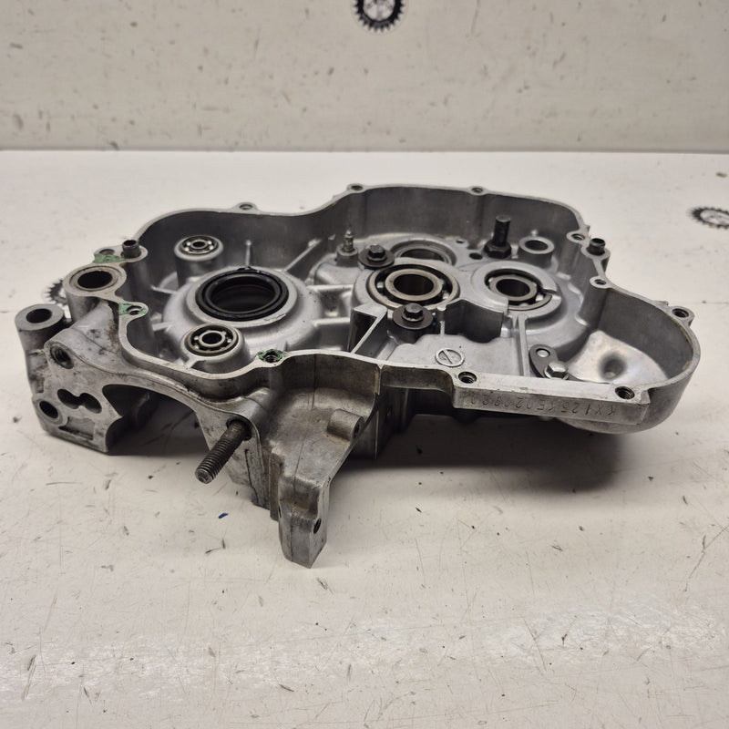 carter droit kawasaki 125 kx 1998-4