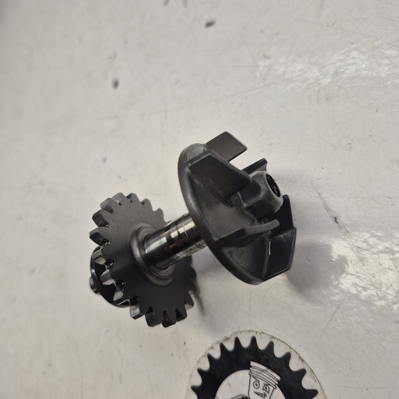 axe de pompe a eau yamaha 250 yz 2004-2