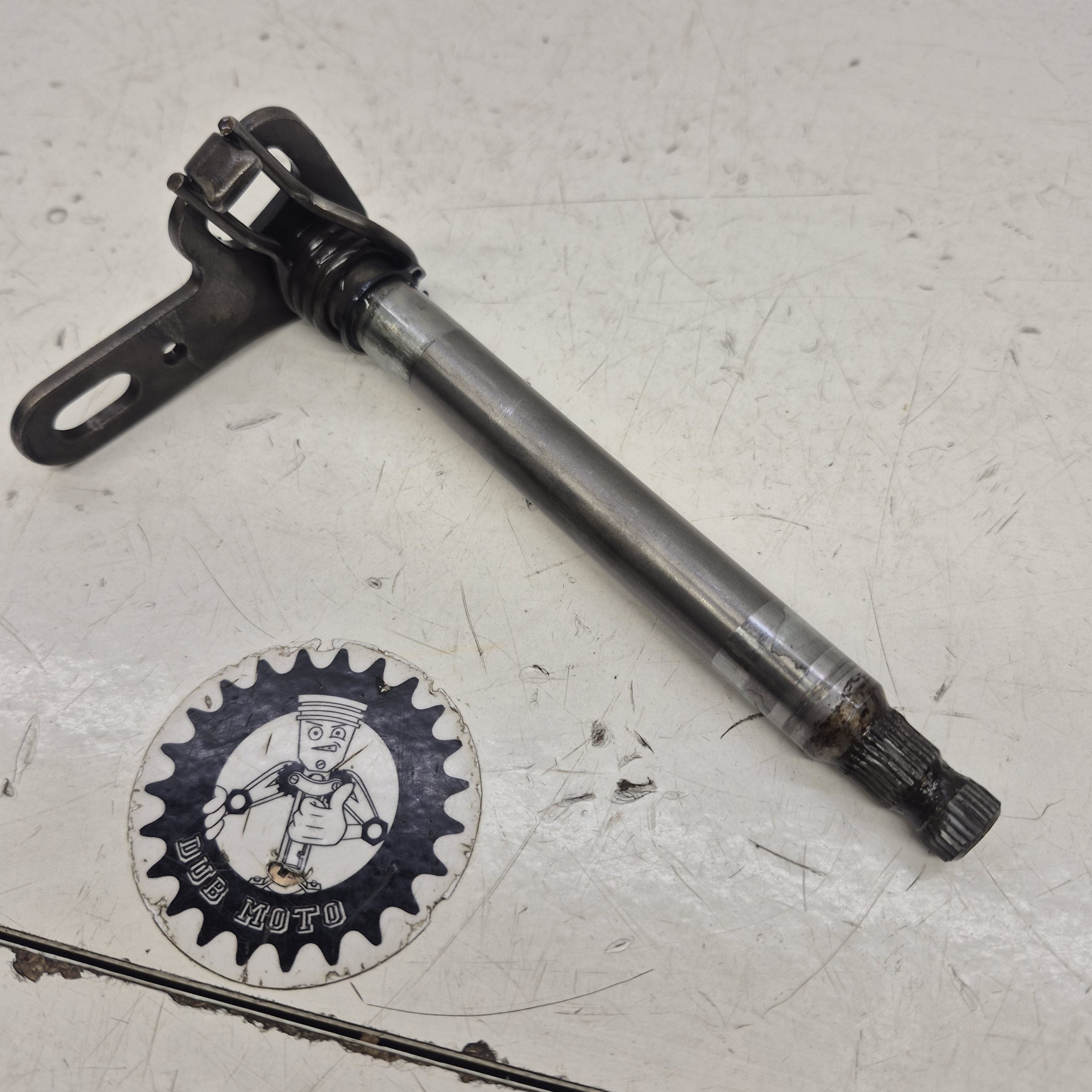 axe de selecteur honda 80 cr