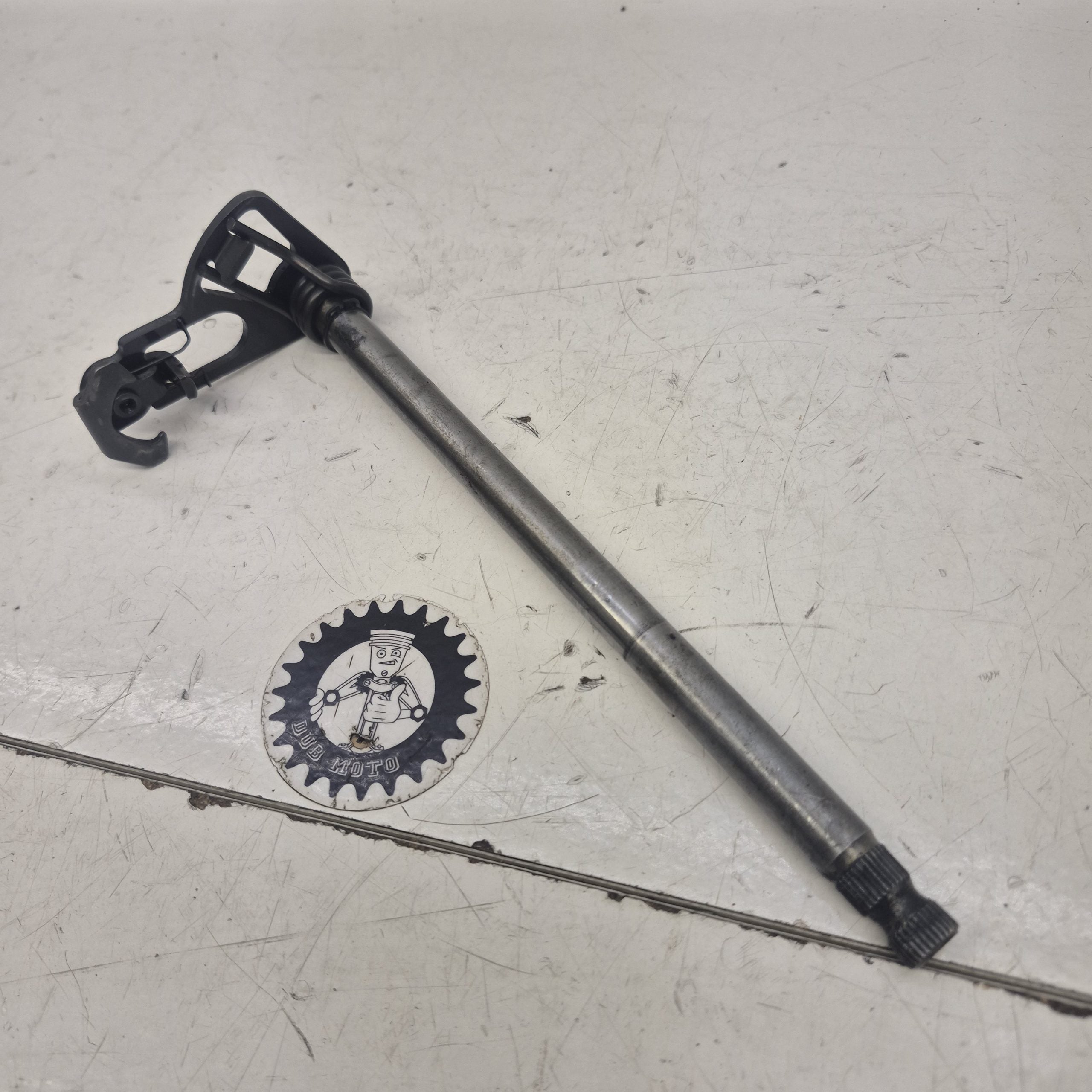 axe de selecteur ktm 125 lc2 1996
