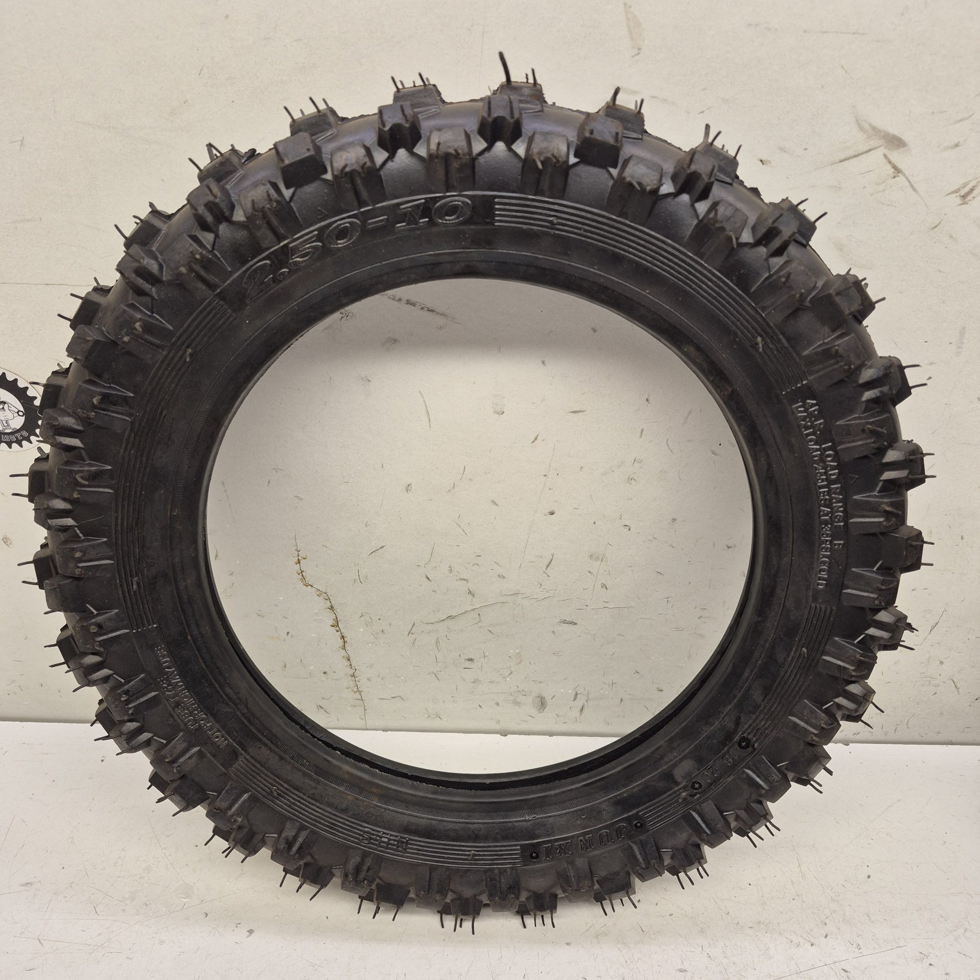 pneu neuf 2.5/10 piwi qr 50-1