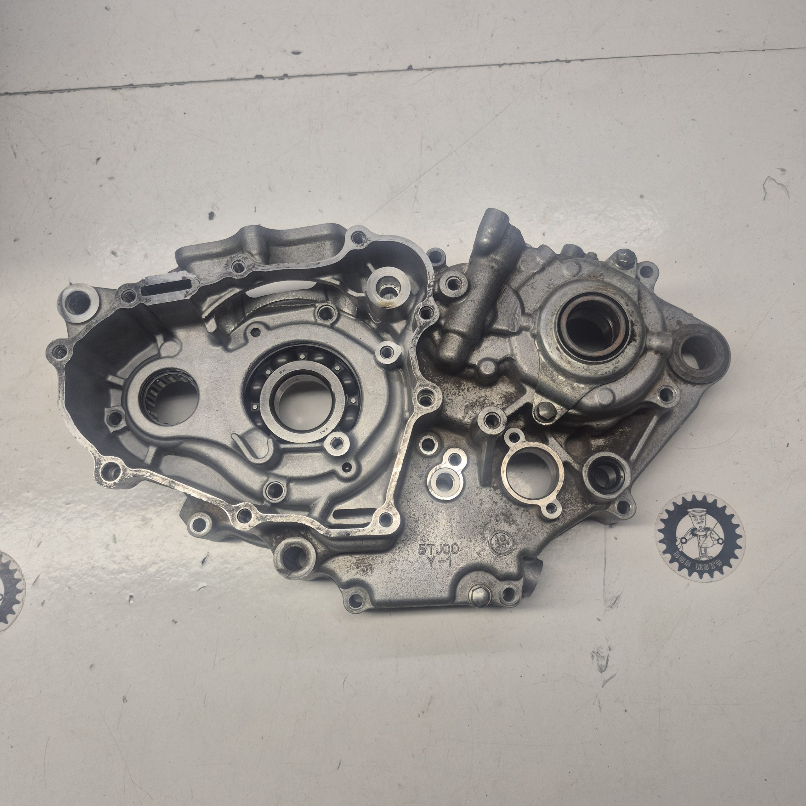 carter moteur gauche yamaha 450 wrf 2004 5TJ00
