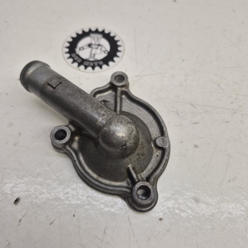 Carter pompe a eau honda 450 crf 2009-1