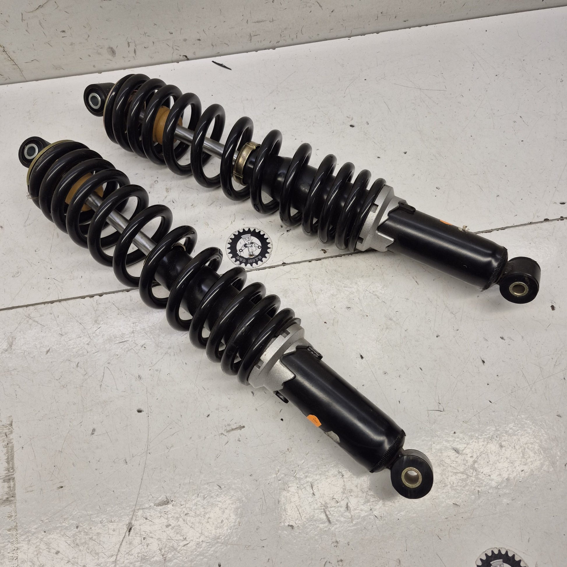 amortisseurs neuf cf moto AWA9-050600-10000-1
