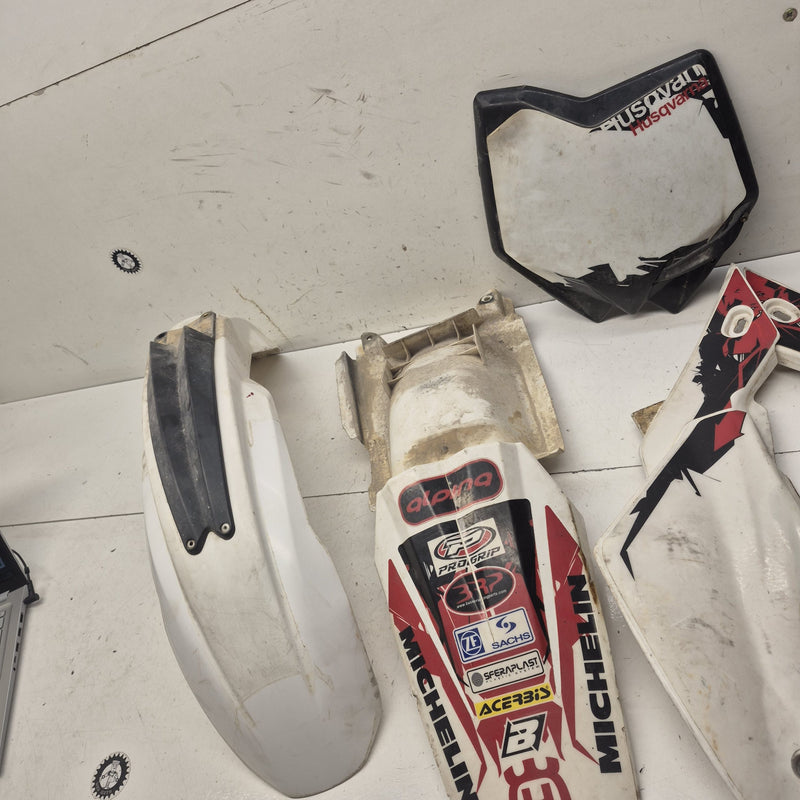 plastique husqvarna 250 tc 2008-3