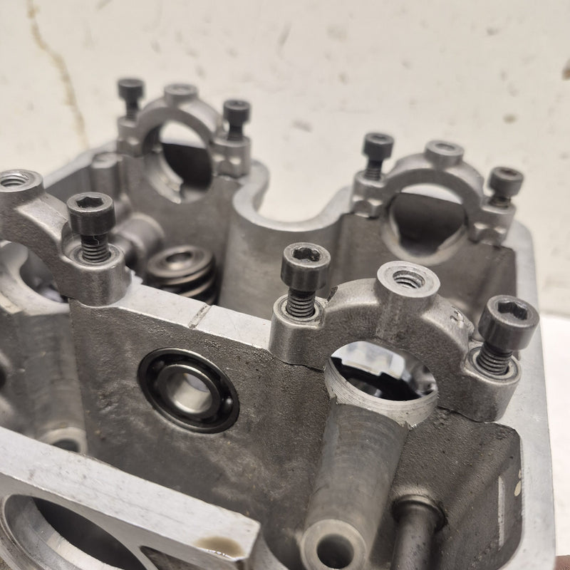 culasse soupapes neuves husqvarna 250 tc 2004-5