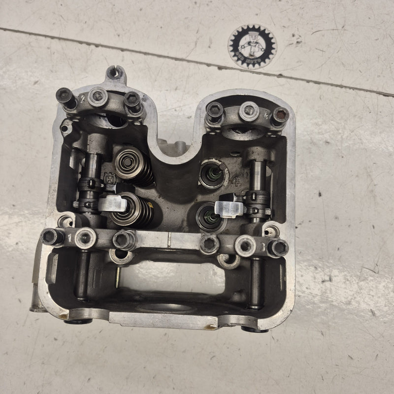 culasse soupapes neuves husqvarna 250 tc 2004-6