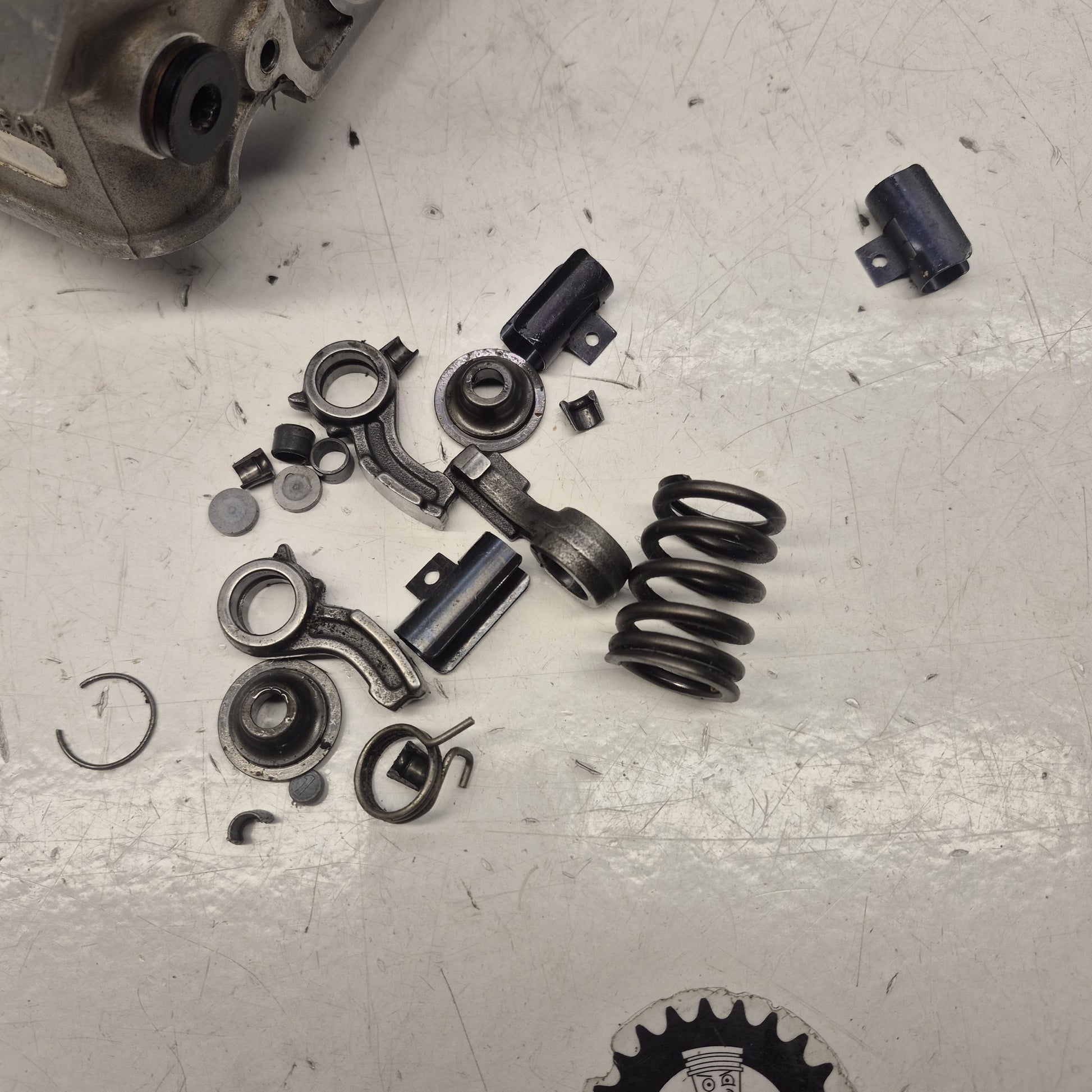 culasse soupapes neuves husqvarna 250 tc 2004-8