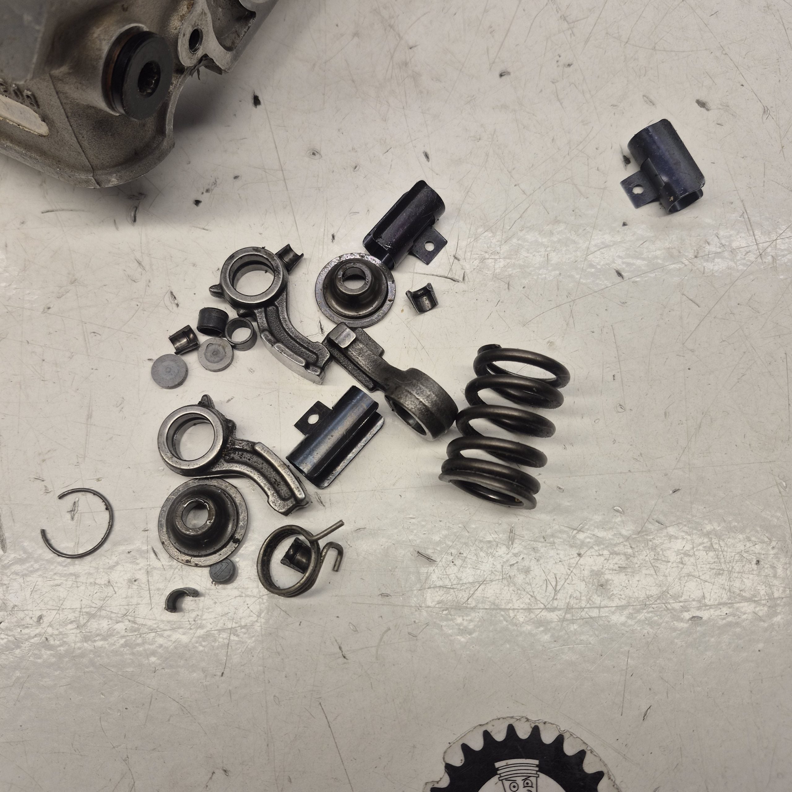 culasse soupapes neuves husqvarna 250 tc 2004-8