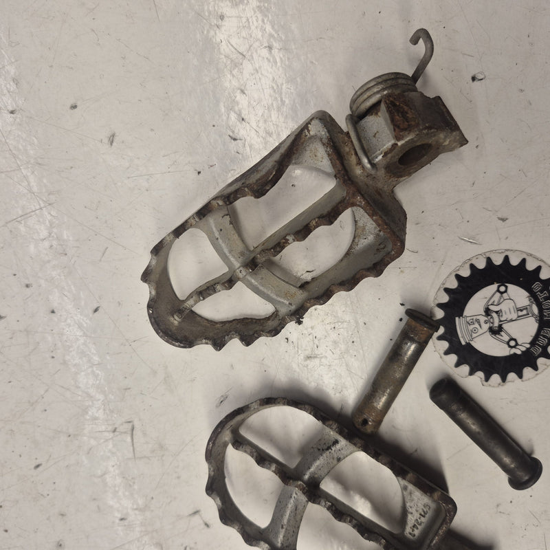 cales pieds husqvarna 250 tc 2008-2
