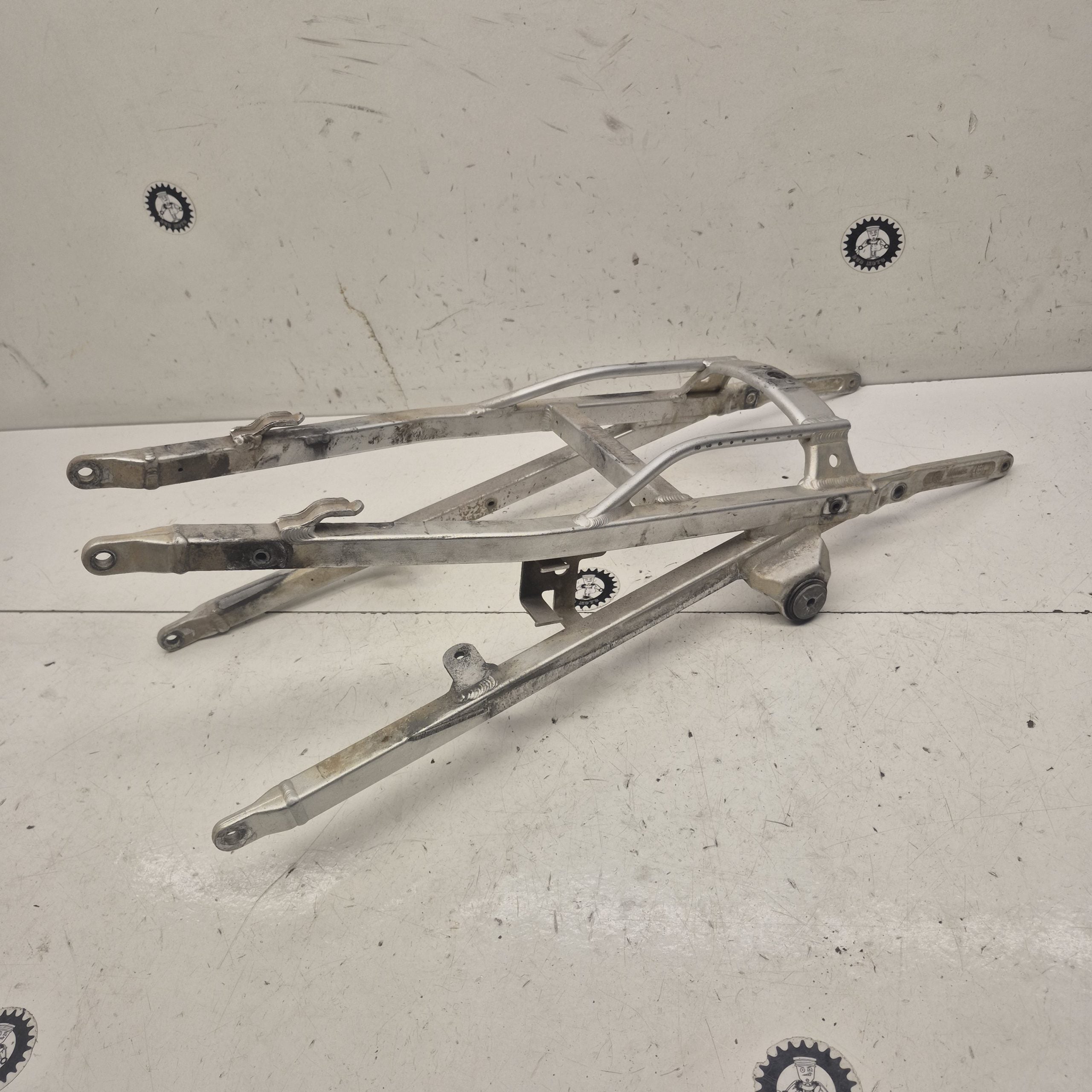 boucle arriere husqvarna 250 tc 2008