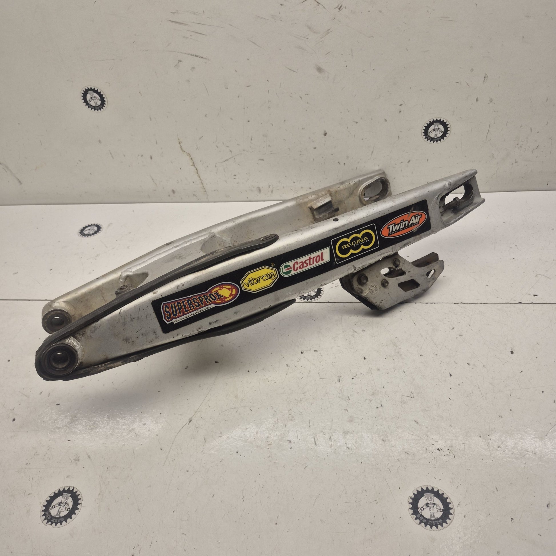 bras oscillant husqvarna 250 tc 2008-1