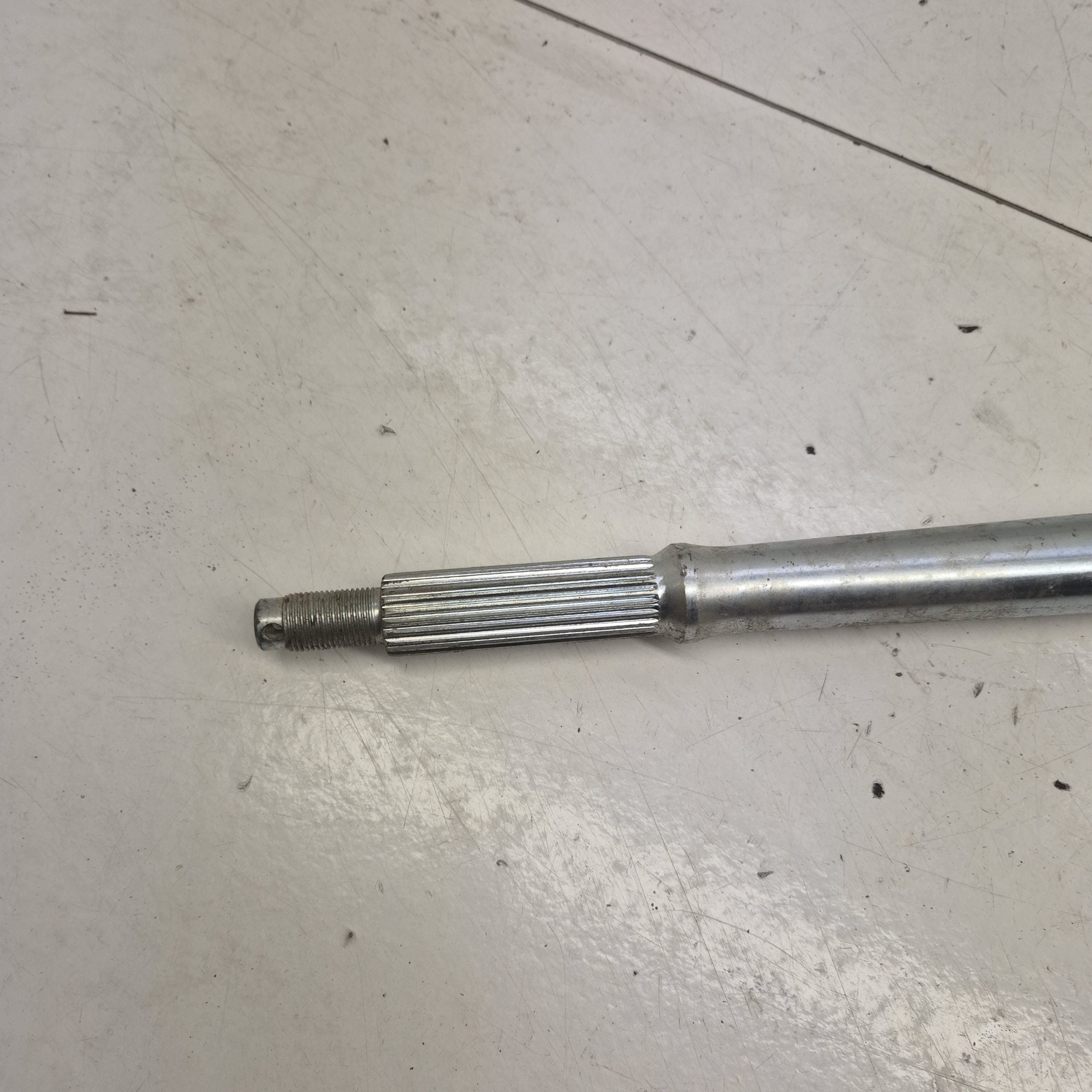 arbre de roue arriere neuf ktm 450 505 sx 83510016000