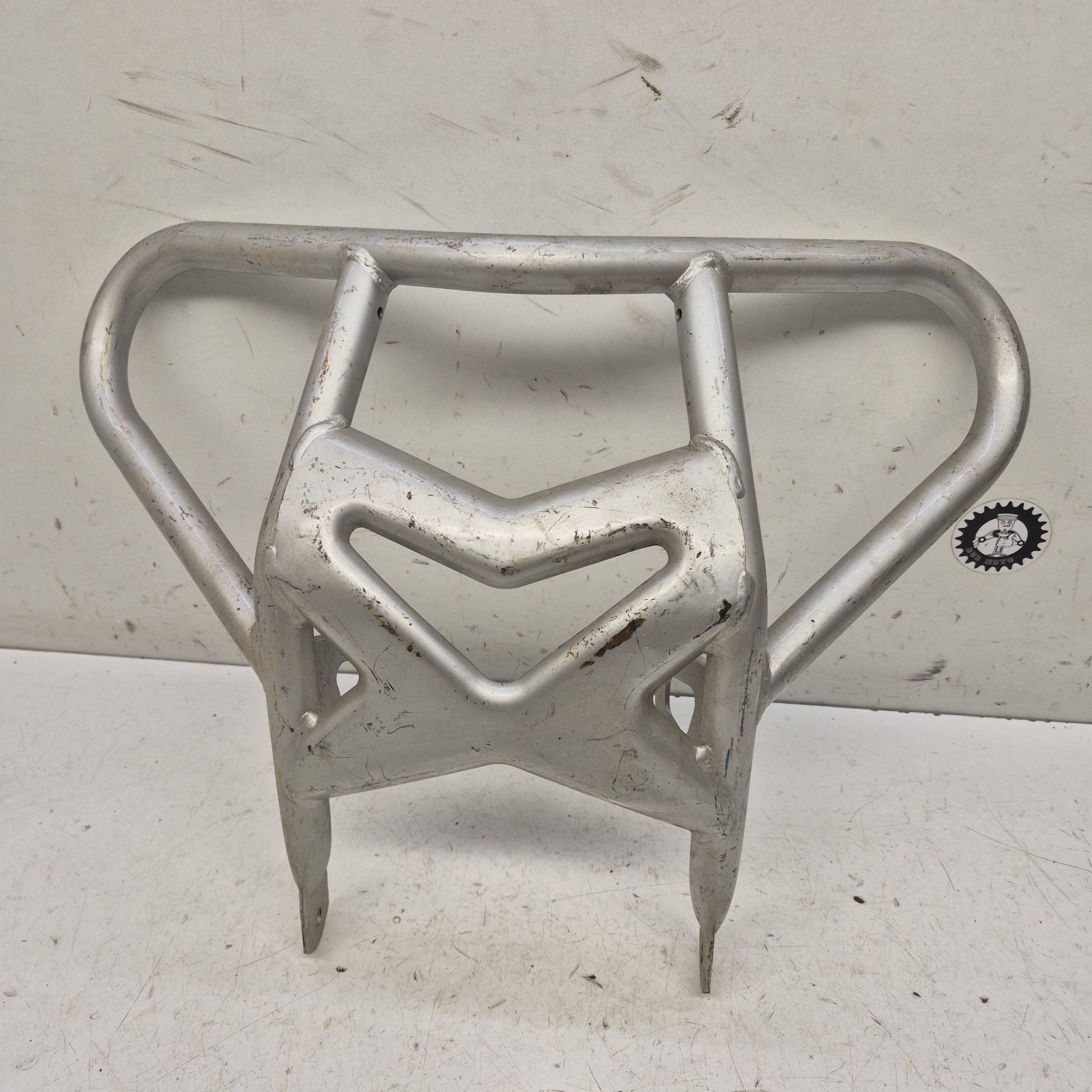 bumper kymco 300 maxxer