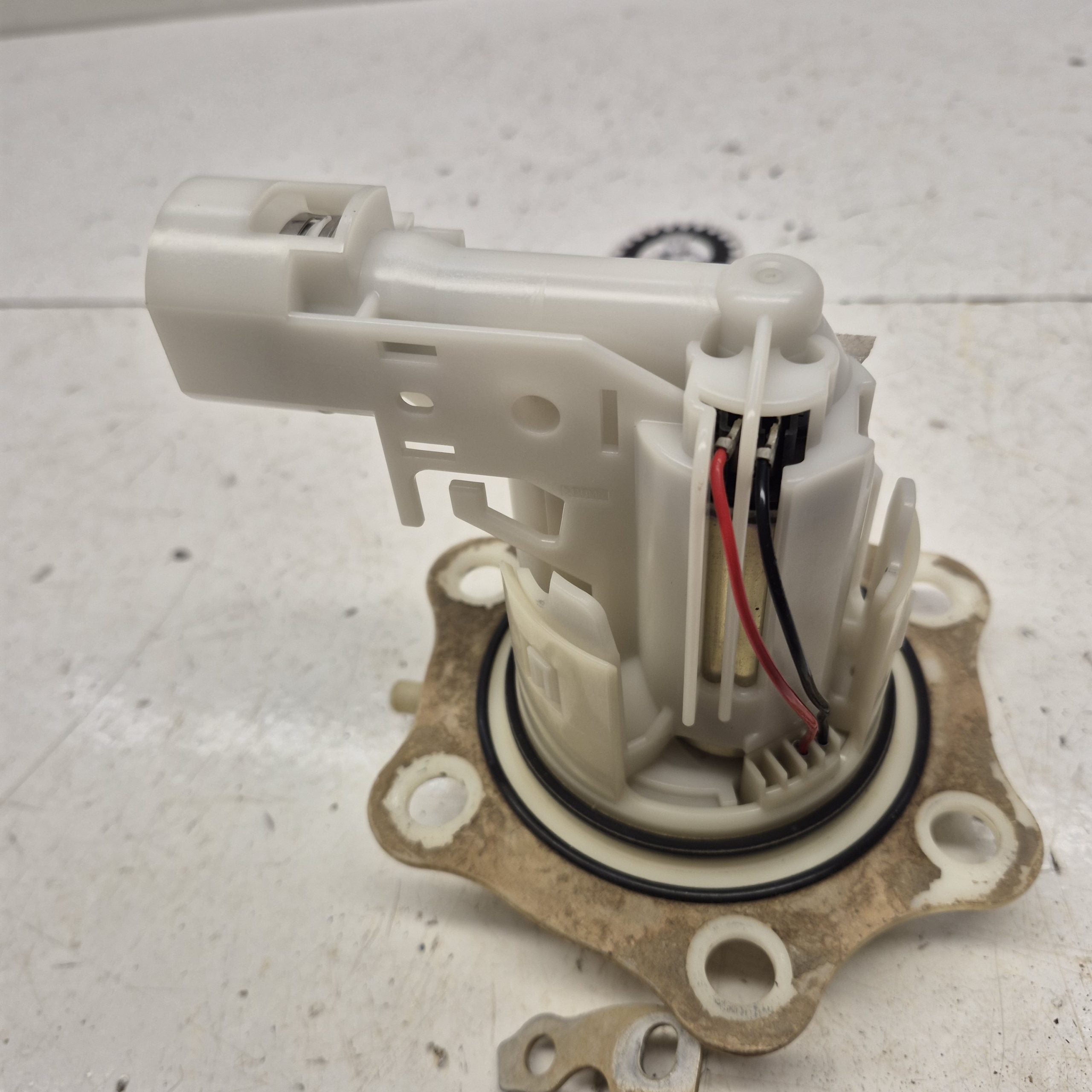 pompe a carburant en etat honda 250 crf 2011-4