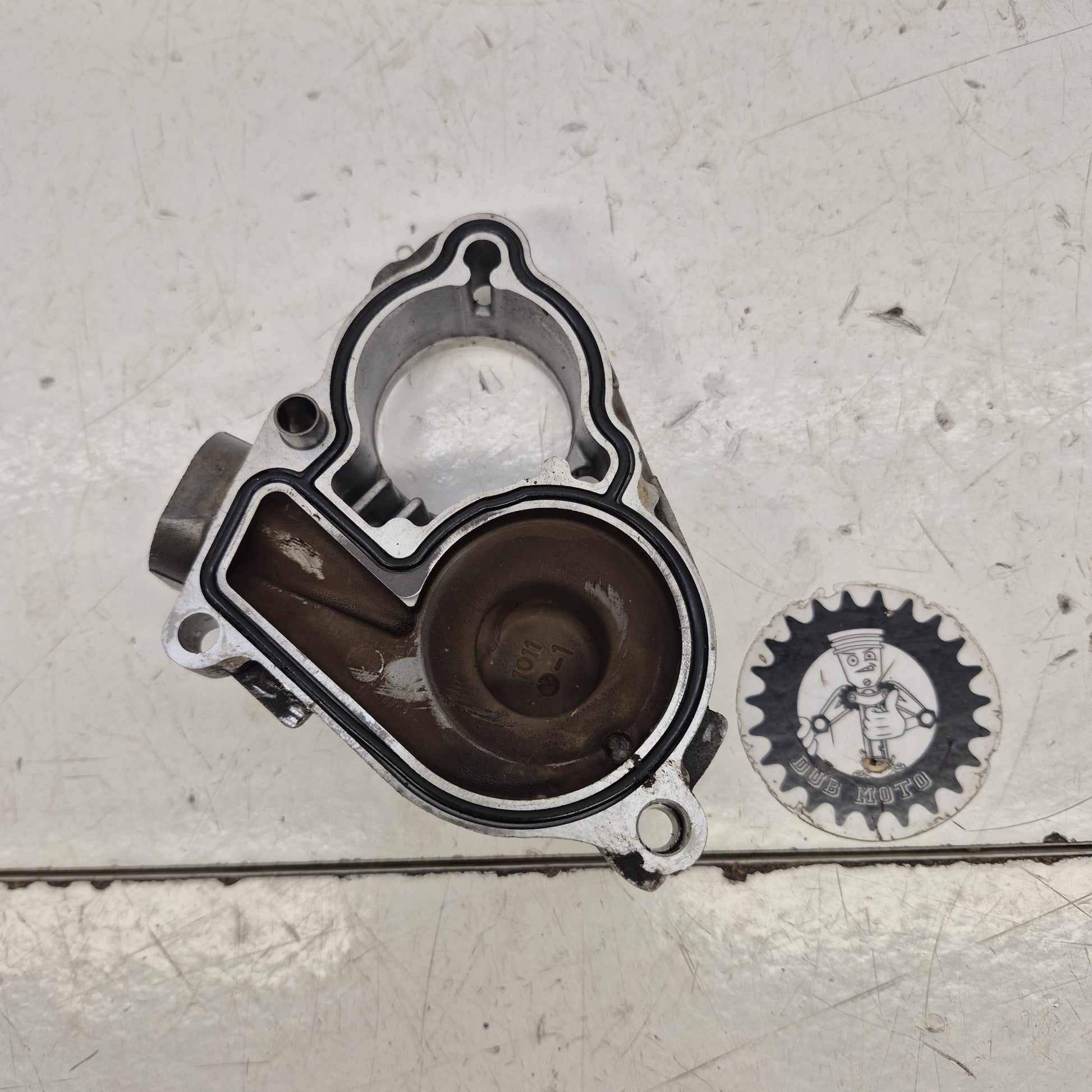 couverlce pompe a eau kawasaki 250 kxf 2018-2
