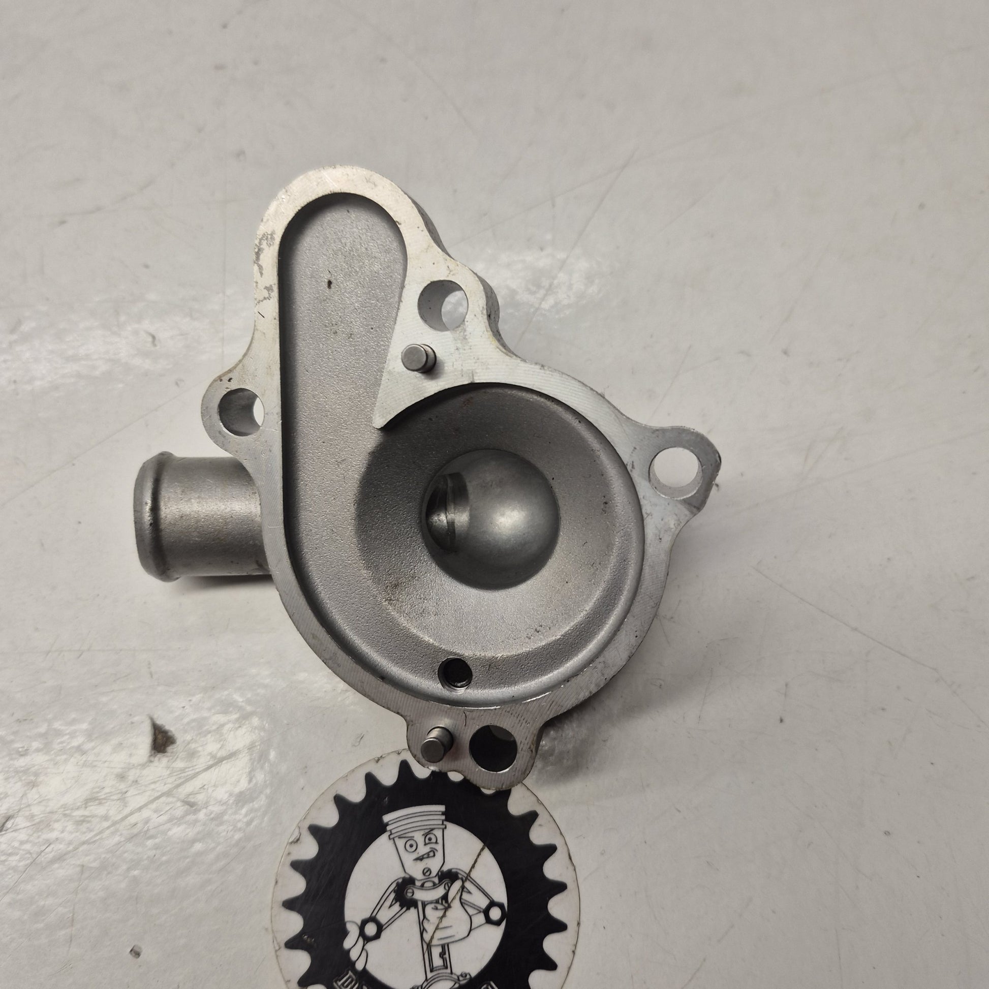 covuercle pompe a eau yamaha 125 yz 2014-2