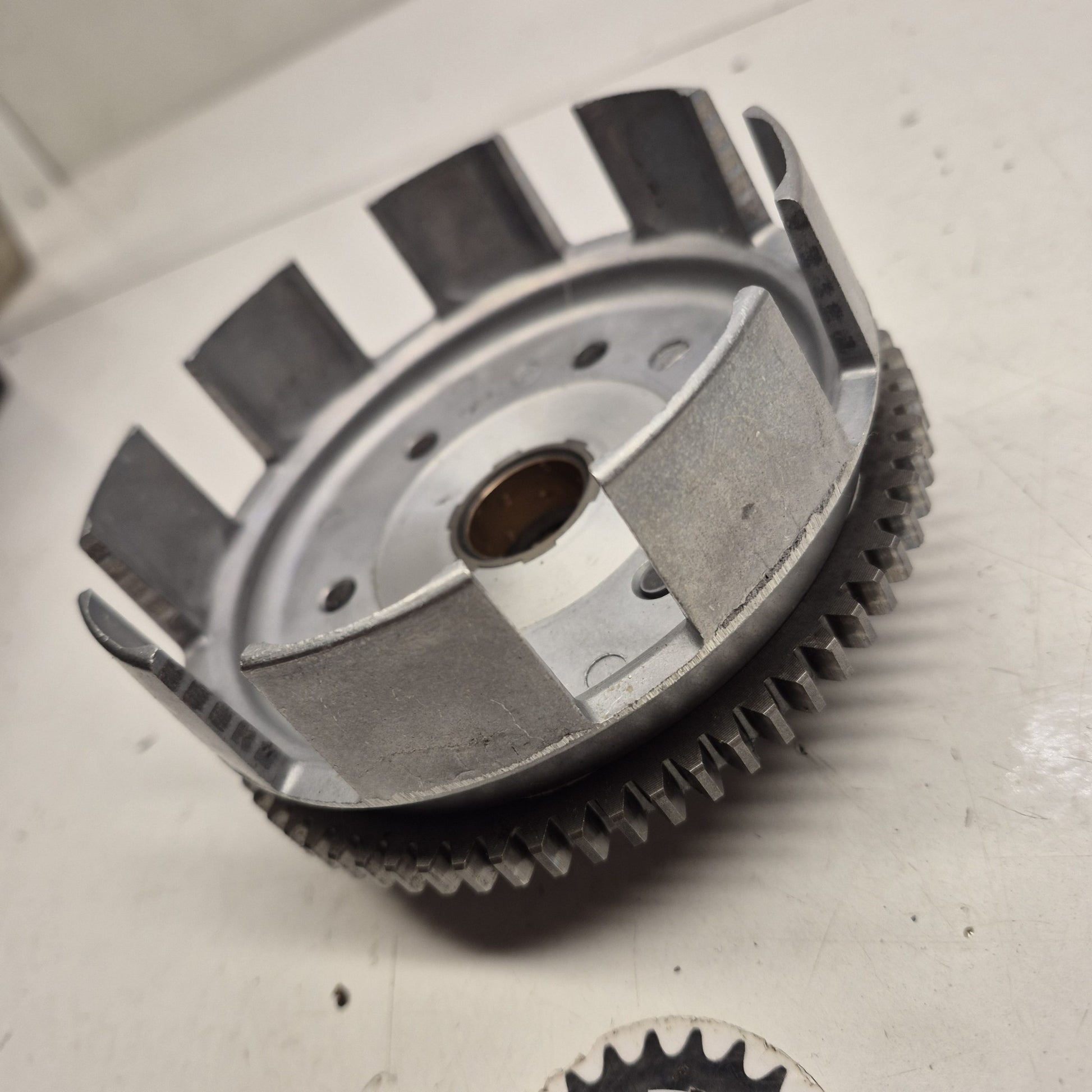 cloche embrayage honda 80 cr 2001-2