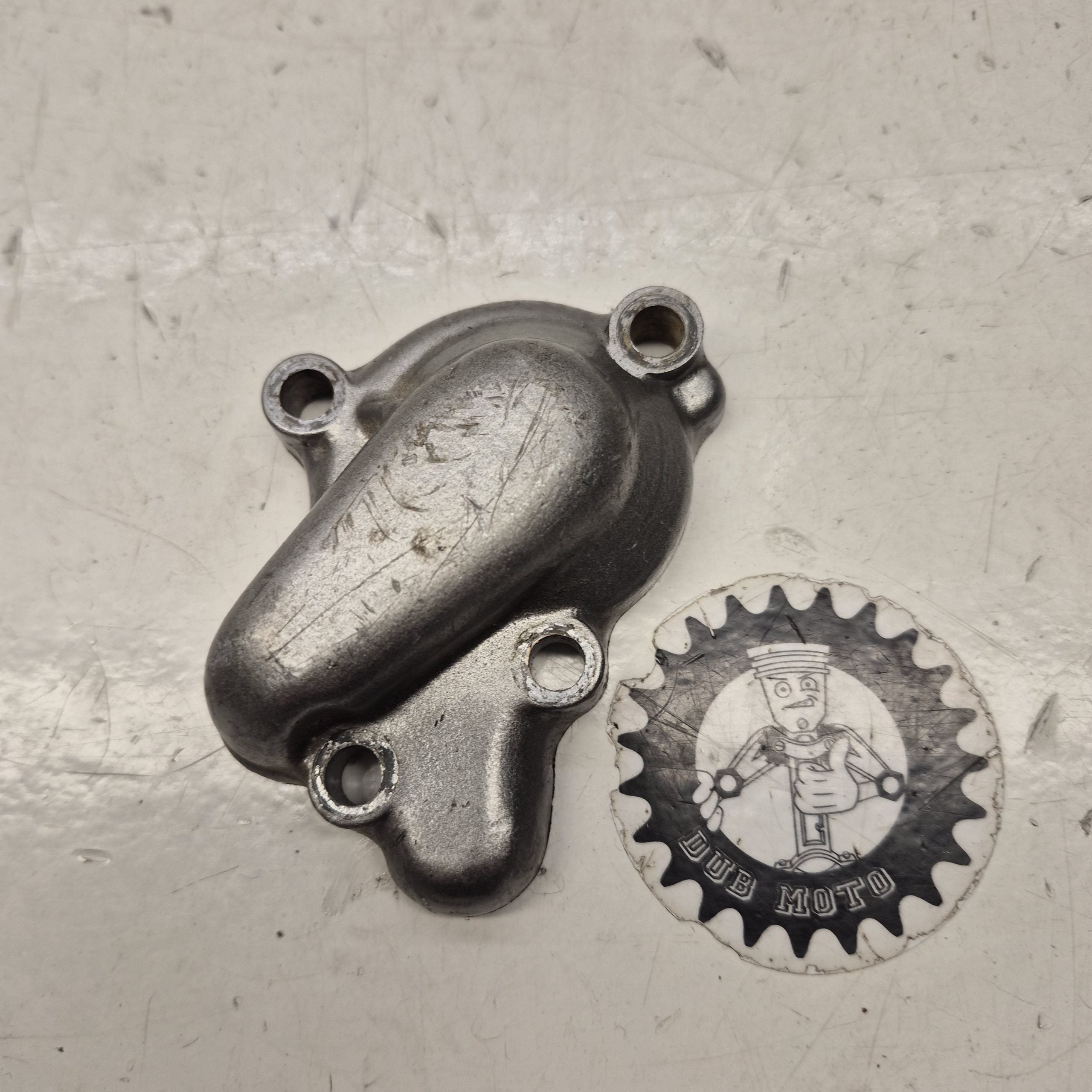 carter pompe a eau honda 80 cr 2001