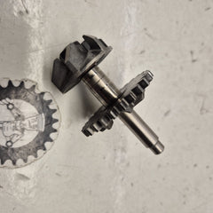 axe pompe a eau honda 80 cr 2001-1