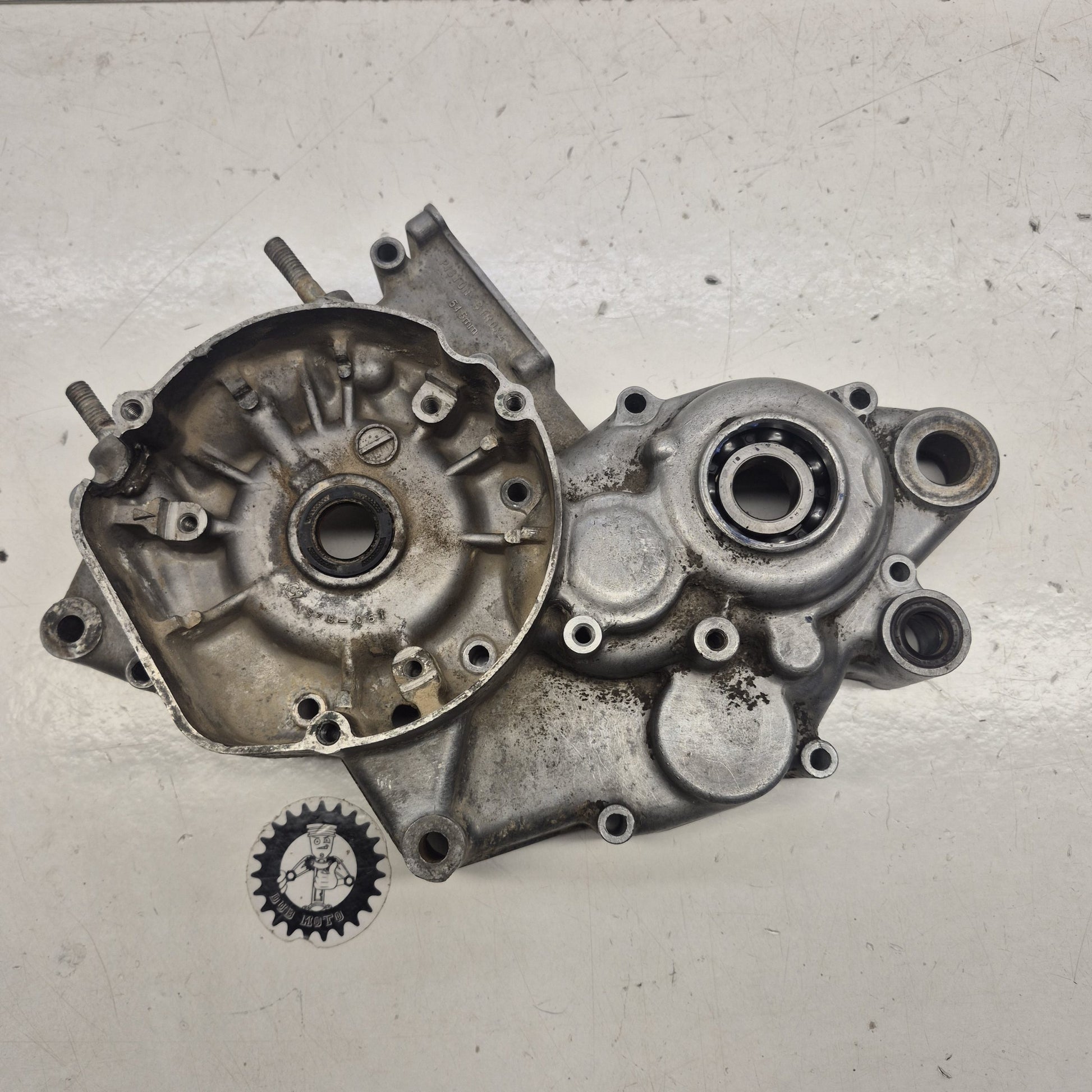 carter moteur gauche suzuki 125 rm 1990-1