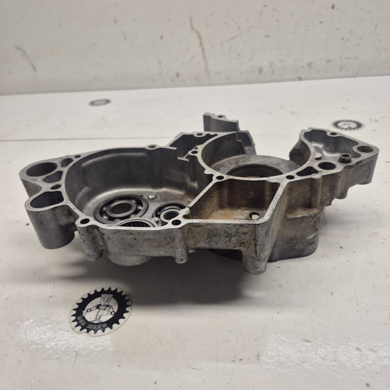 carter moteur gauche suzuki 125 rm 1990-3