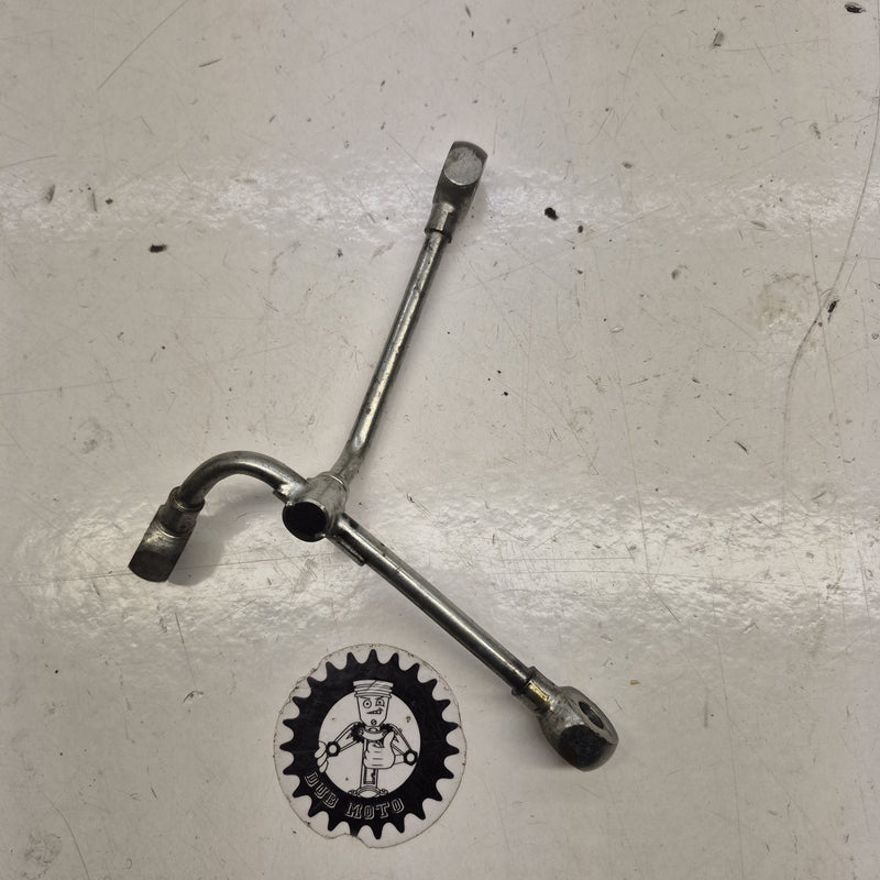 durite rigide d'huile yamaha 250 yzf 03-05-1