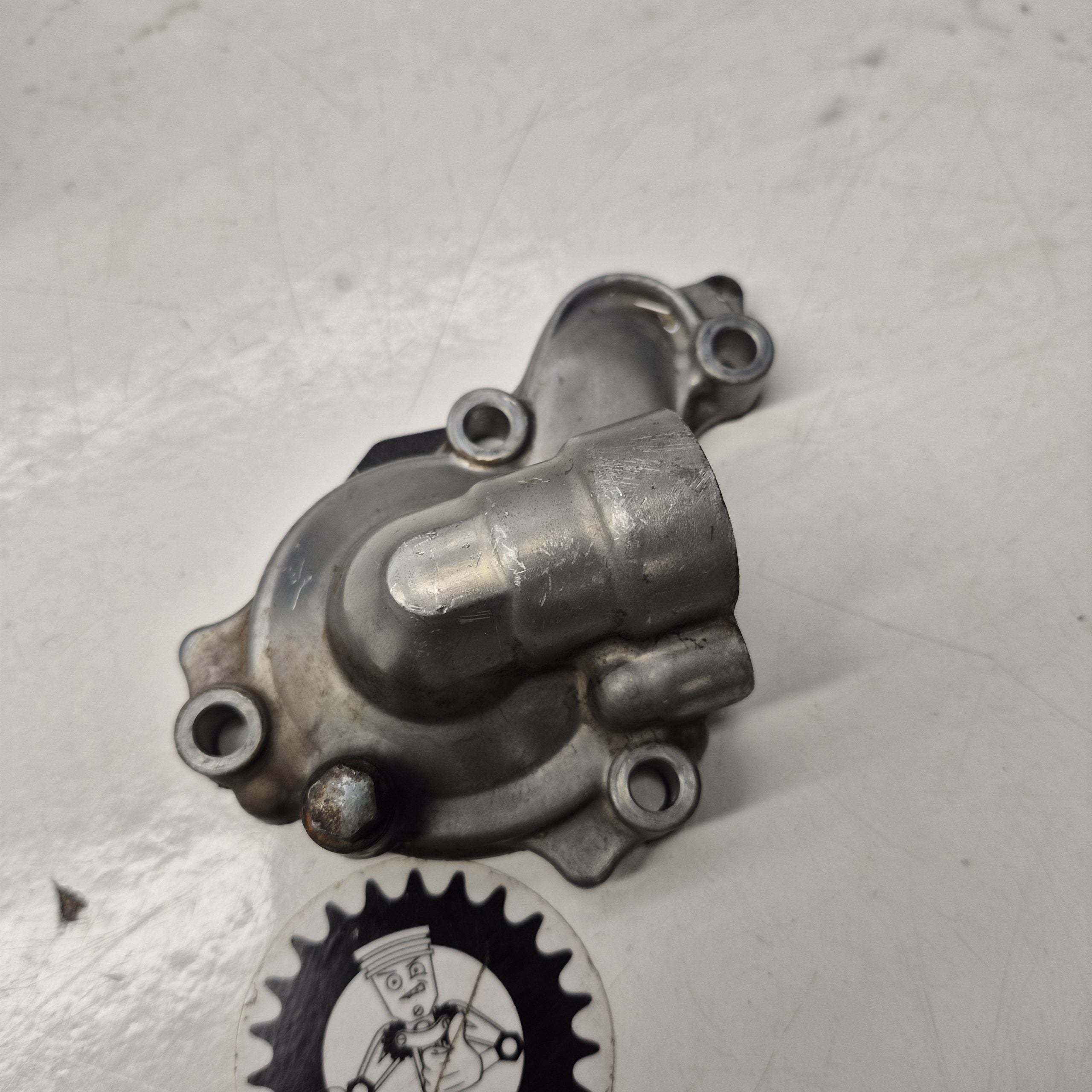 couvercle pompe a eau yamaha 450 yzf 12-13