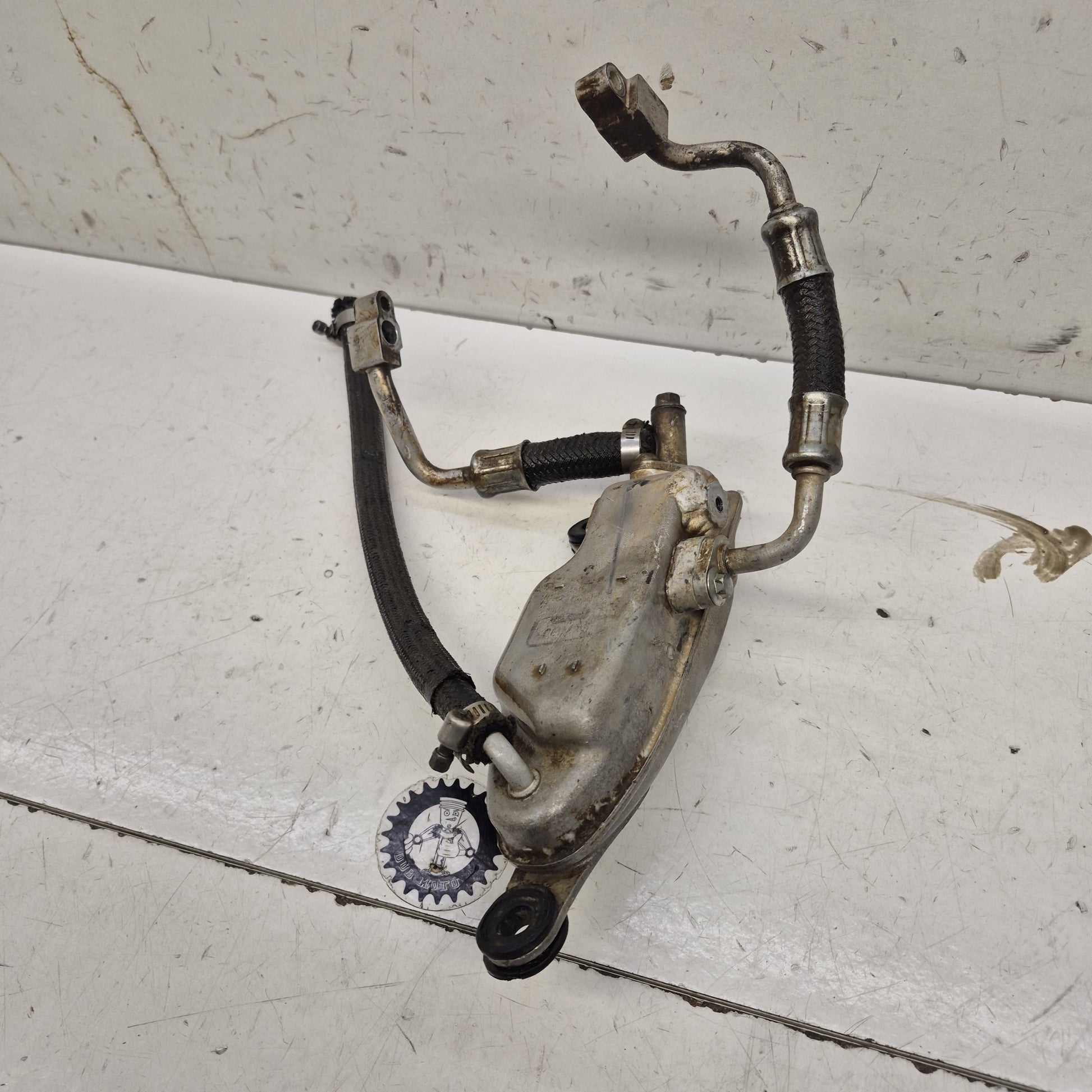 reservoir d'huile yamaha 250 yzf 2010-2