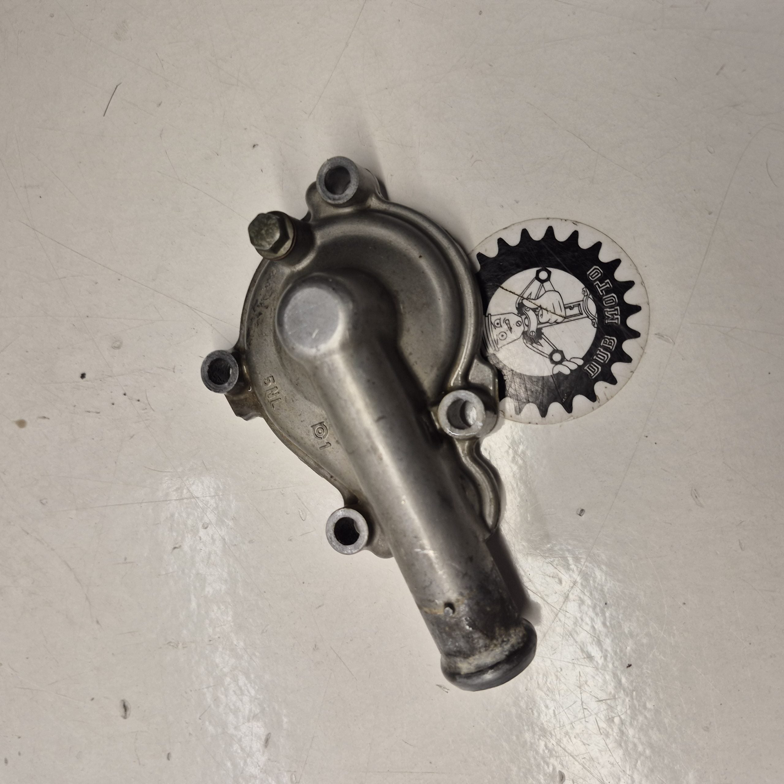 couvercle pompe a eau yamaha 250 yzf 2003