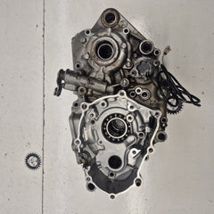 carters moteur yamaha 250 yzf 2003 5UL00-4