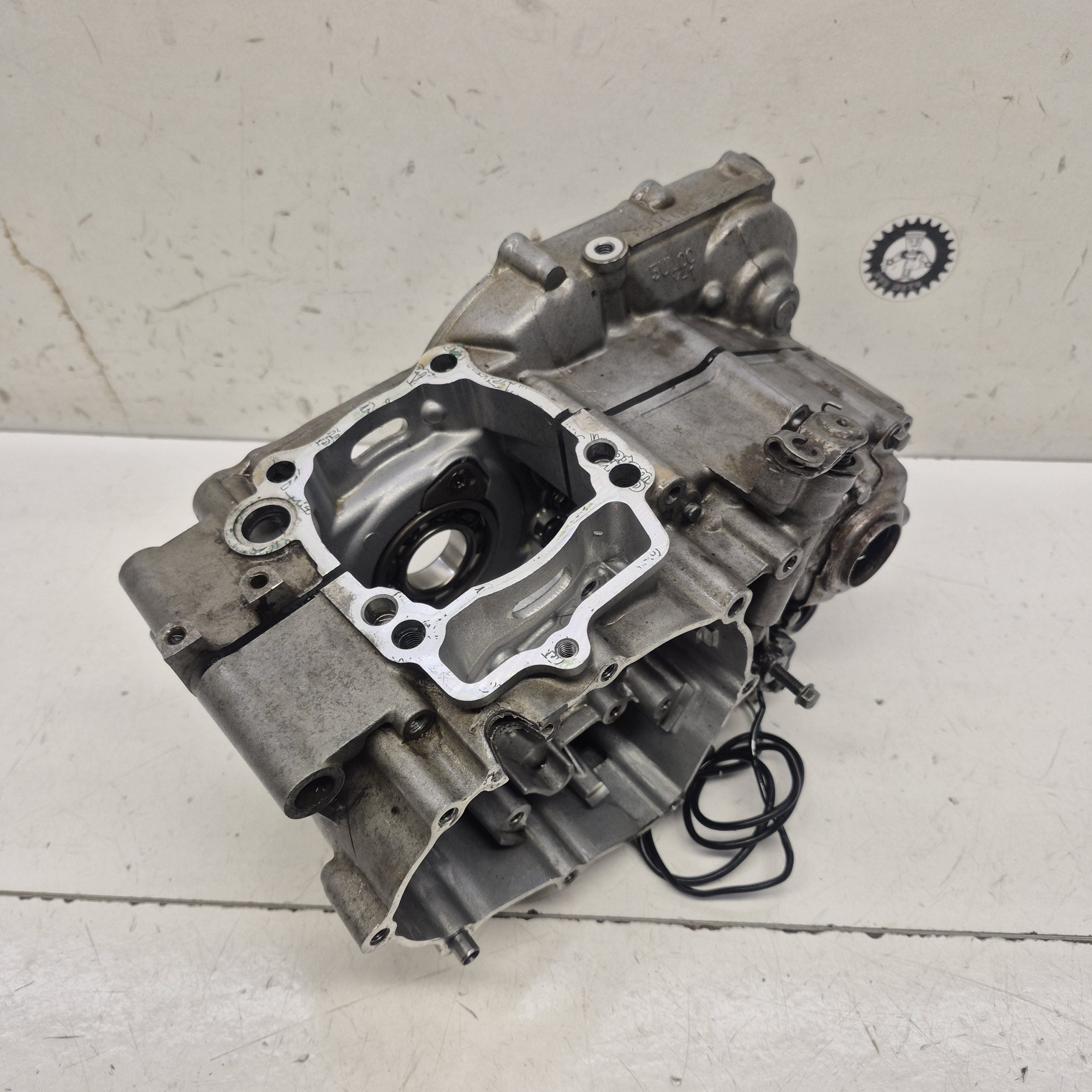 carters moteur yamaha 250 yzf 2003 5UL00