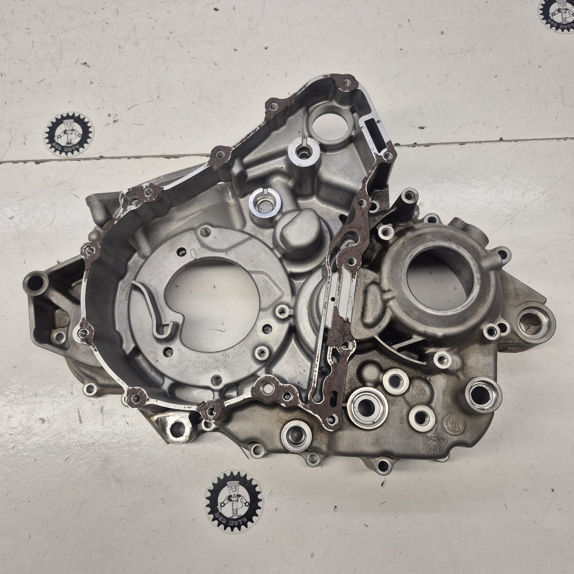 carter moteur gauche yamaha 700 raptor 1S303-1