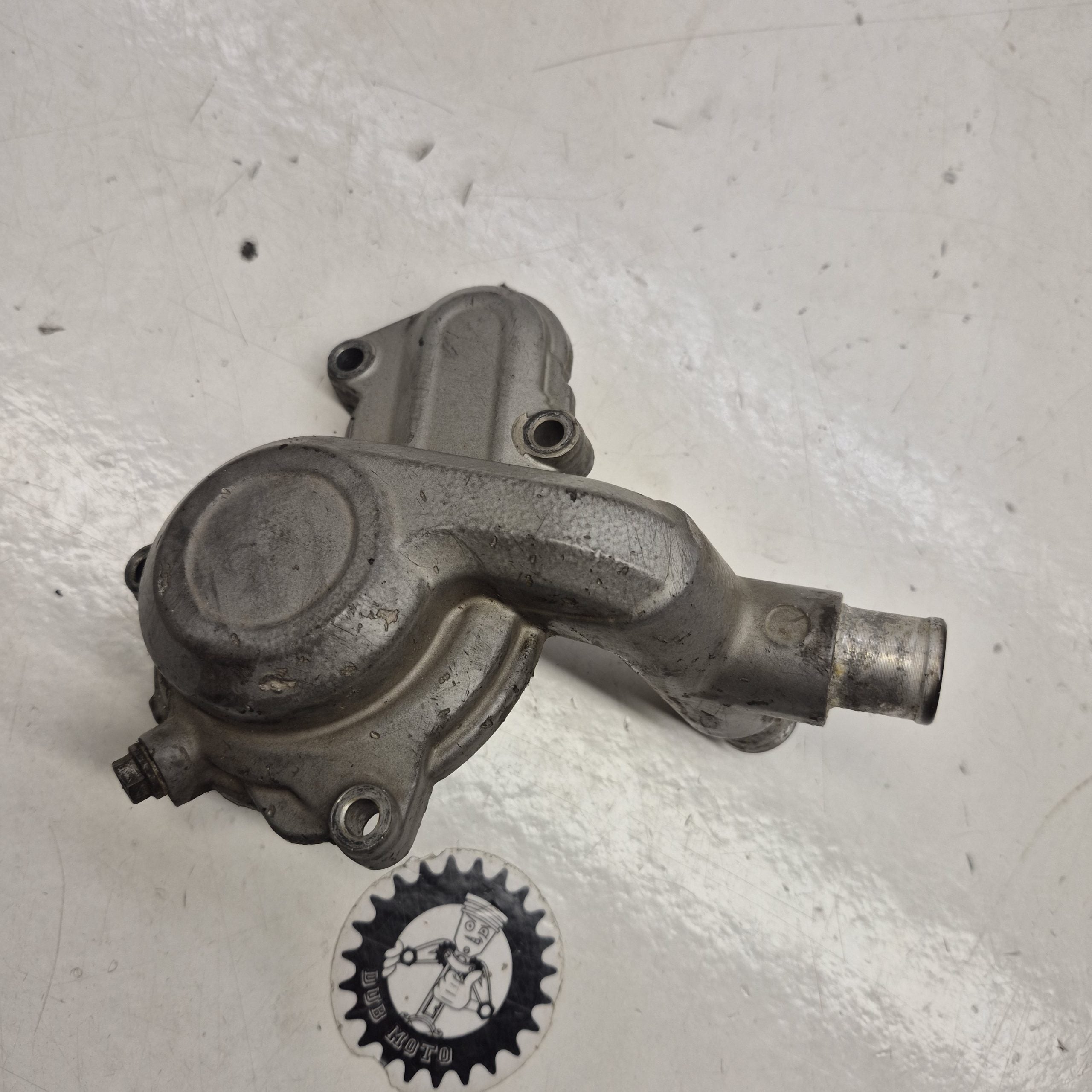 couvercle pompe a eau ktm 450 sxf 2008