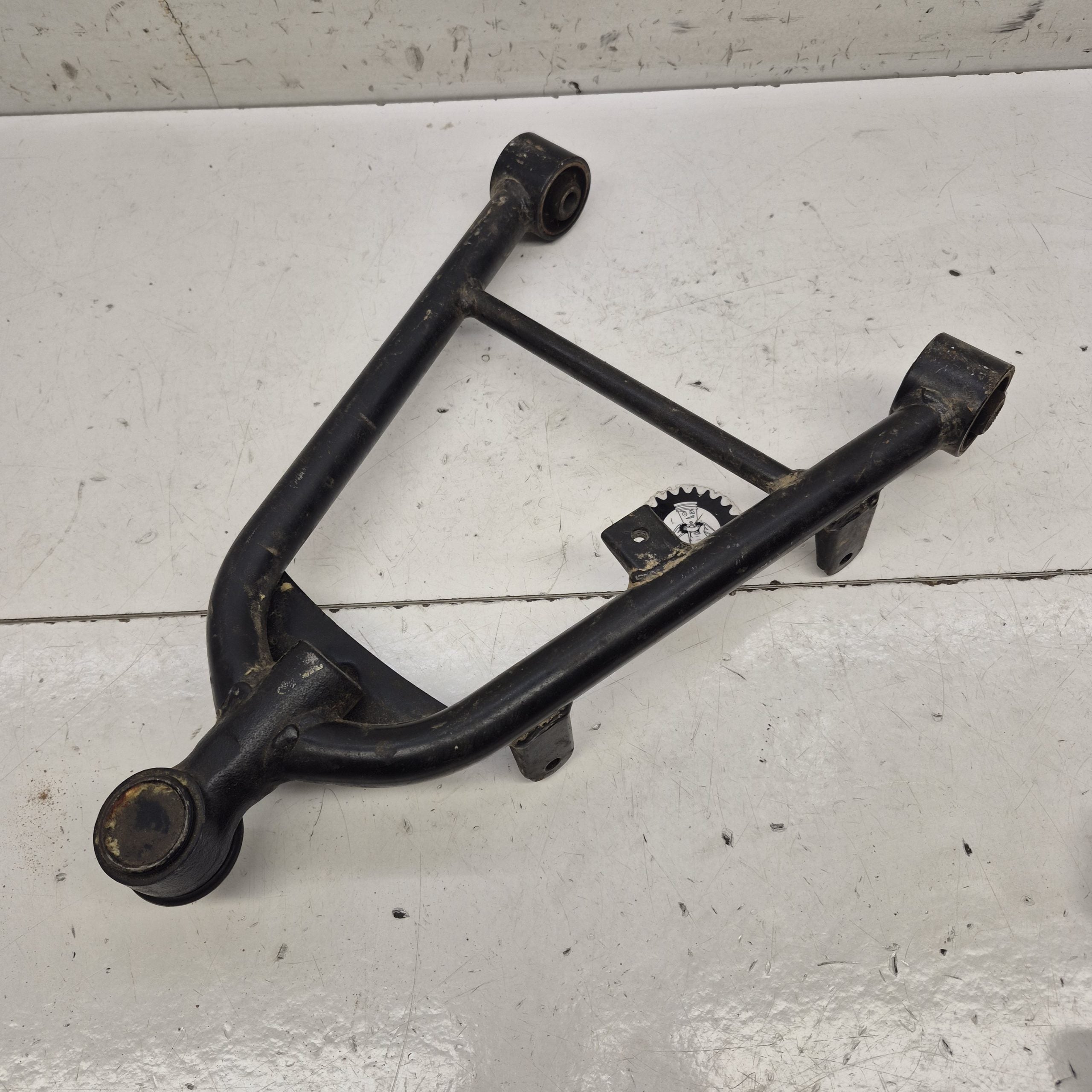 triangle avant tgb 425 blade