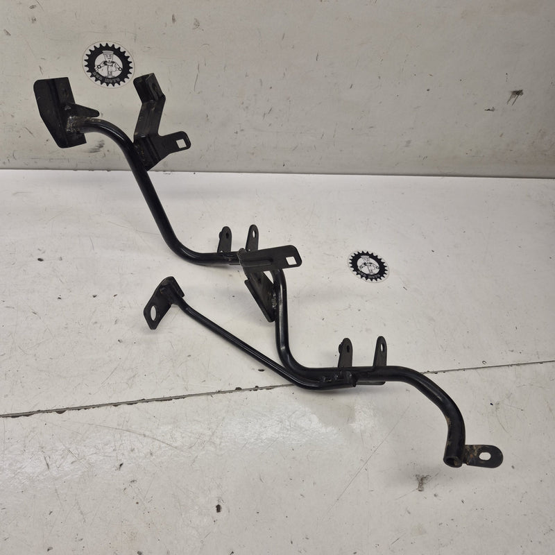 support gauche tgb 550 blade-2