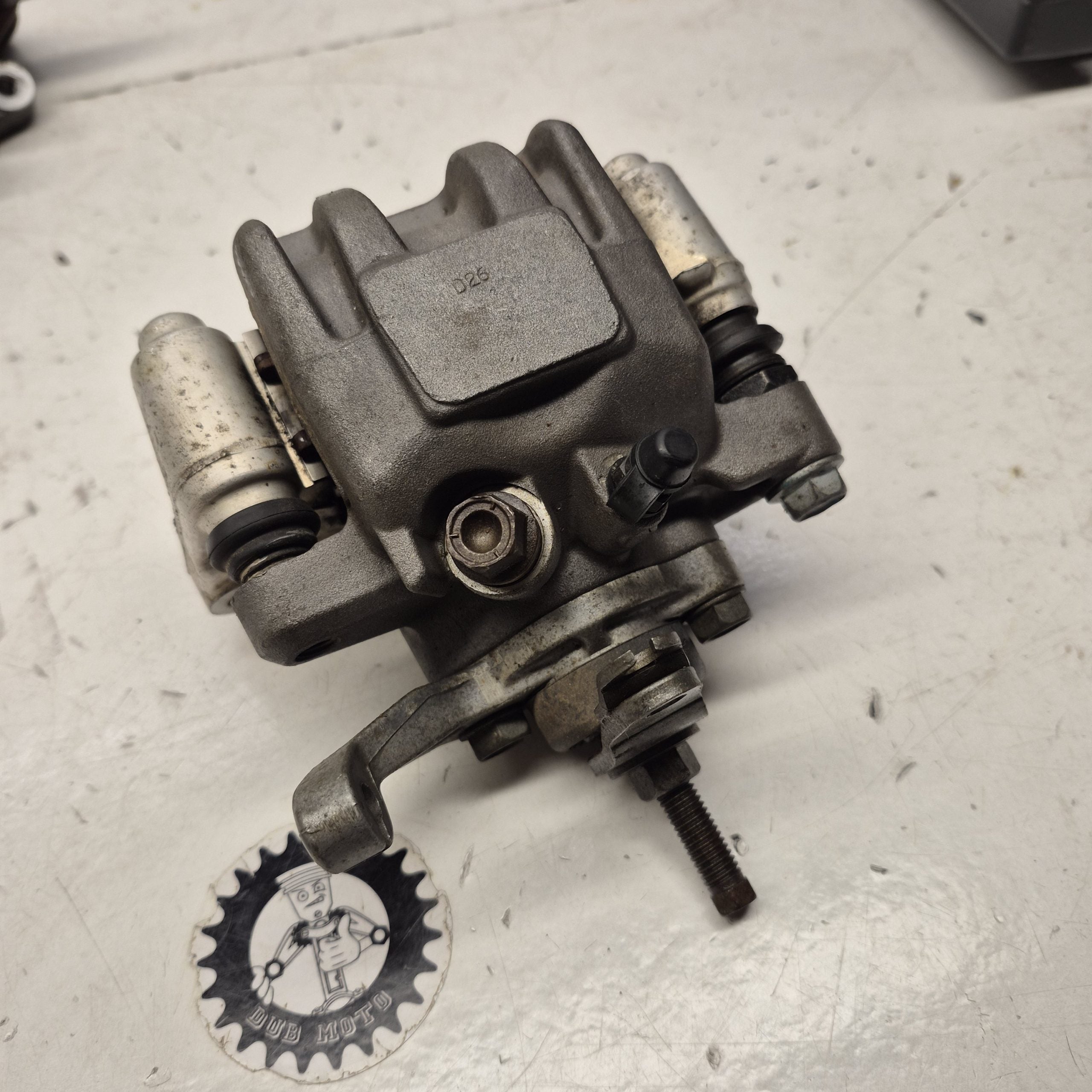 etrier arriere honda 450 trx